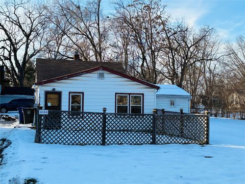 1604 E 29th Street Des Moines IA 50317