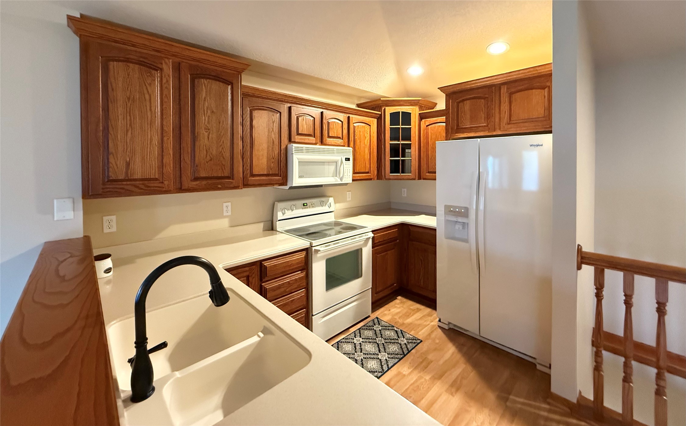 732 SE Ponds Edge Lane, Ankeny, Iowa image 2