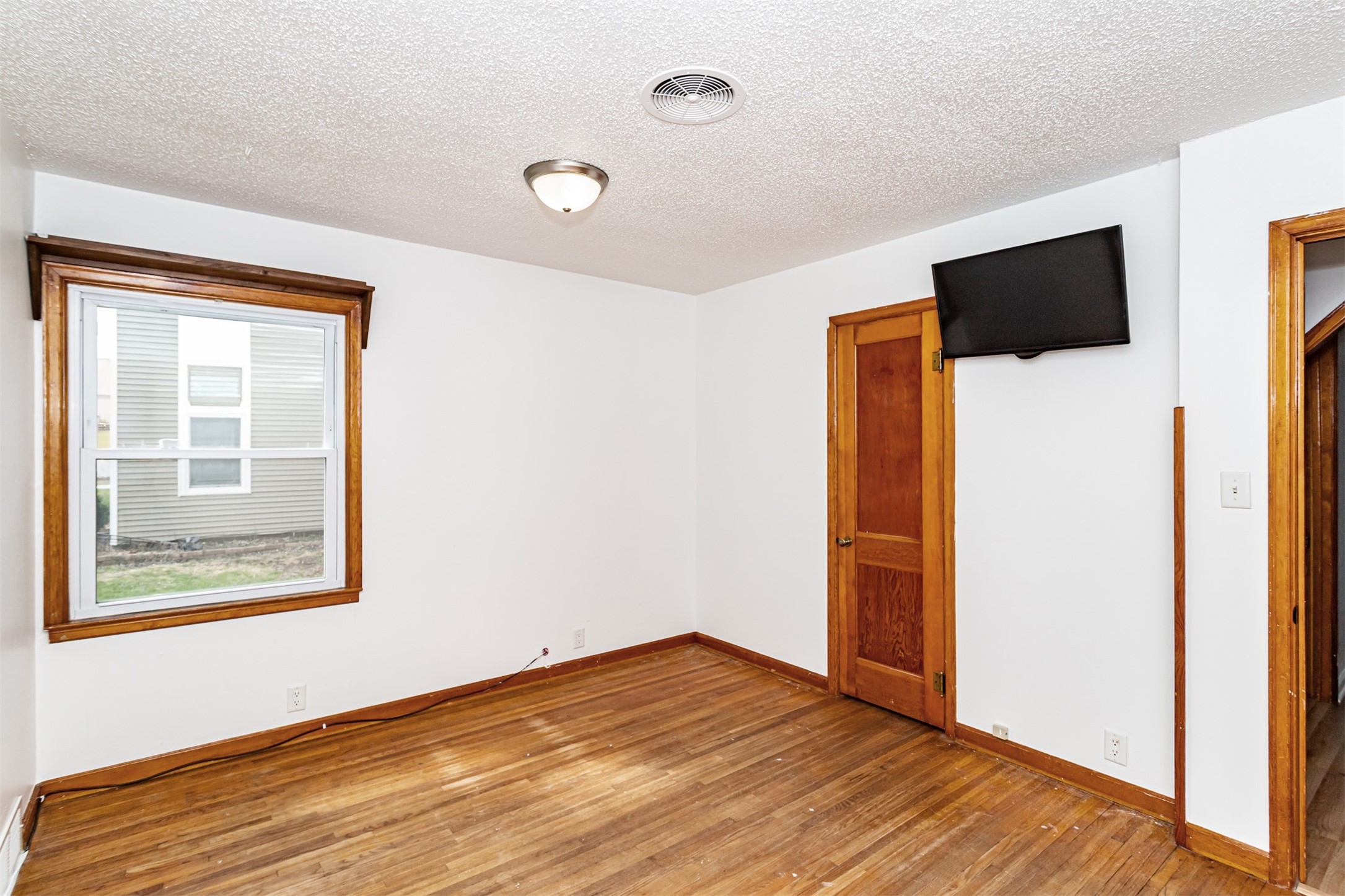 107 Race Street, Cambridge, Iowa image 11