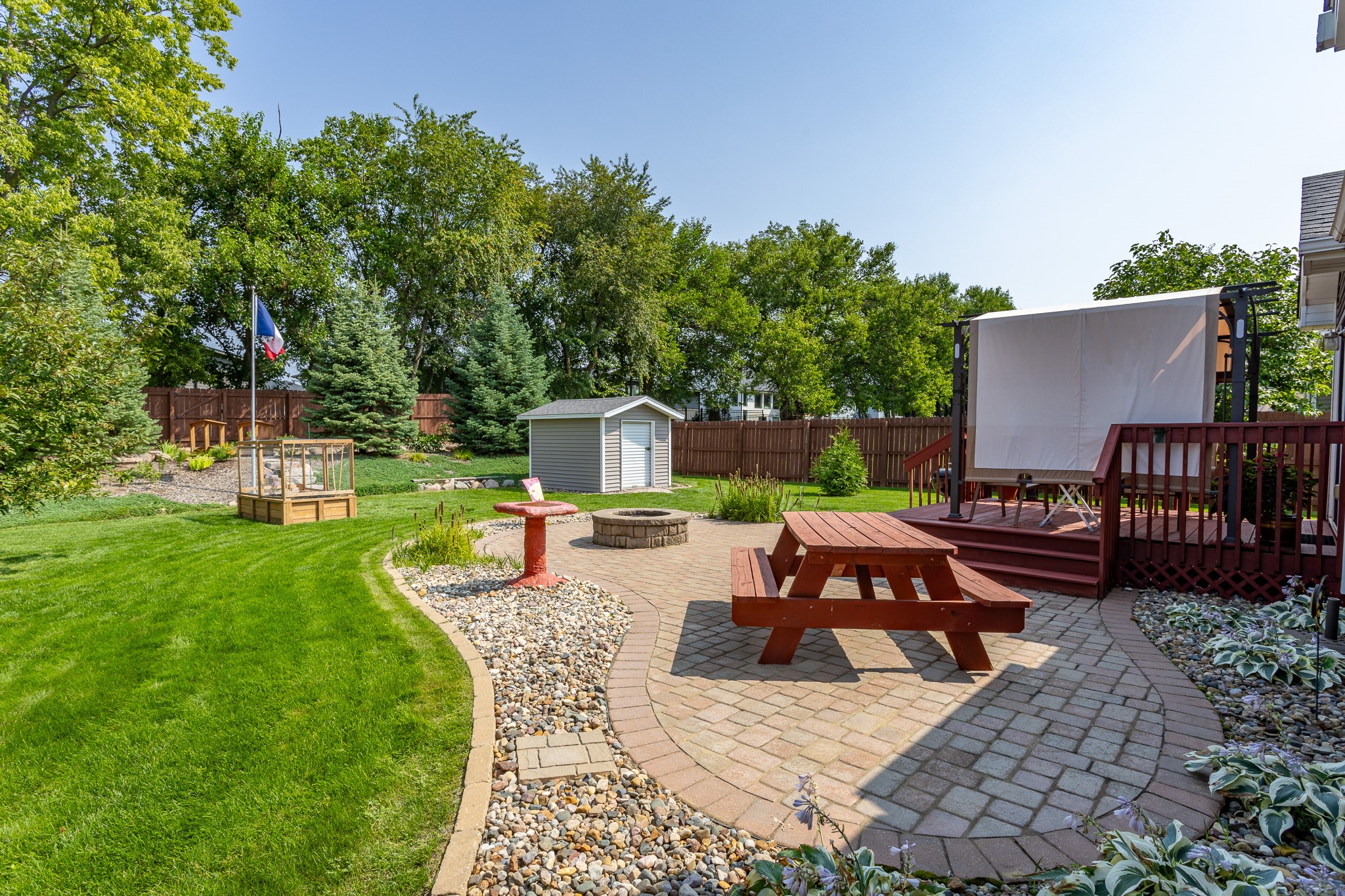 14611 Hickory Drive, Urbandale, Iowa image 3