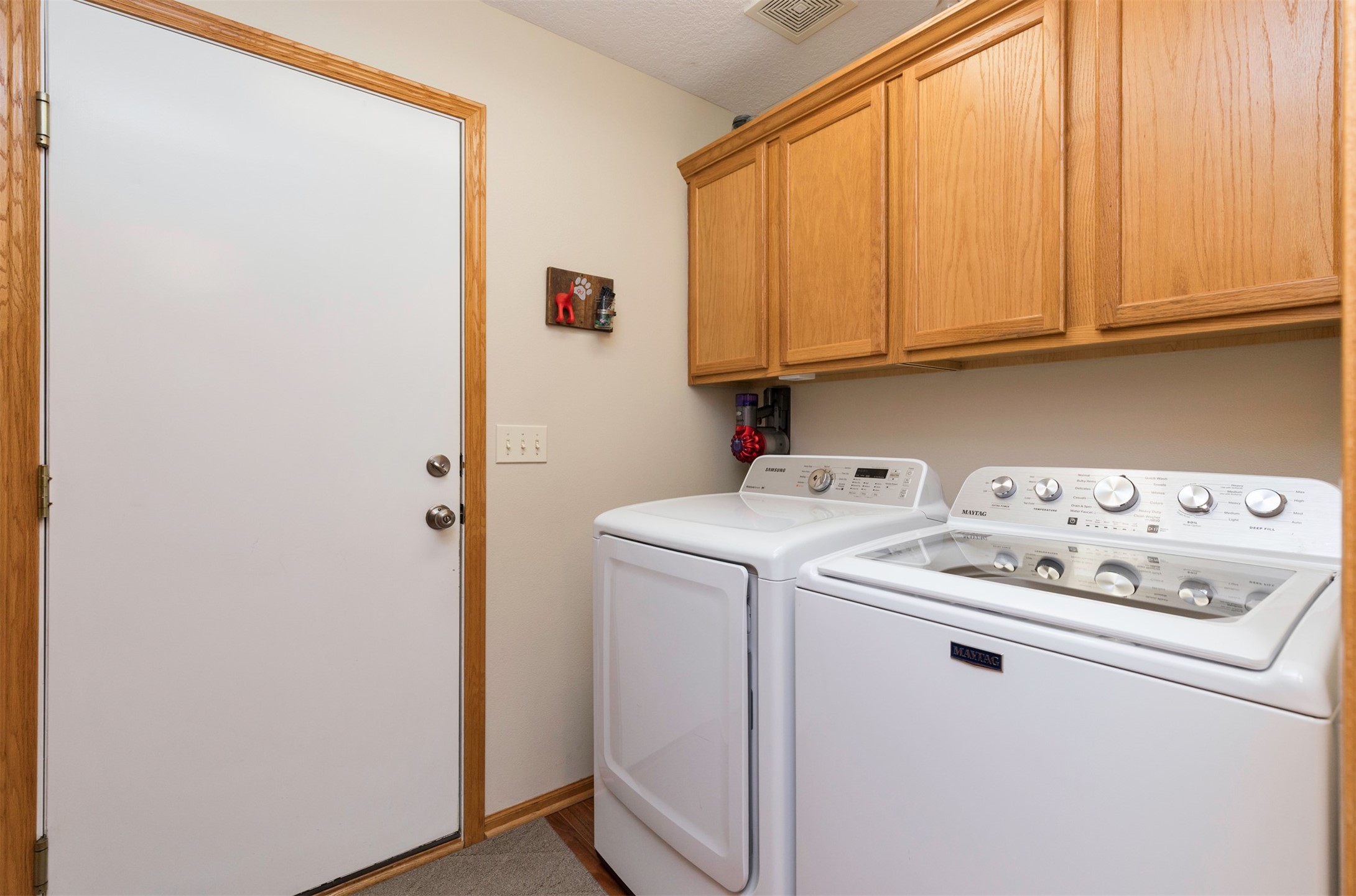 2005 Country Cove Lane, Altoona, Iowa image 14