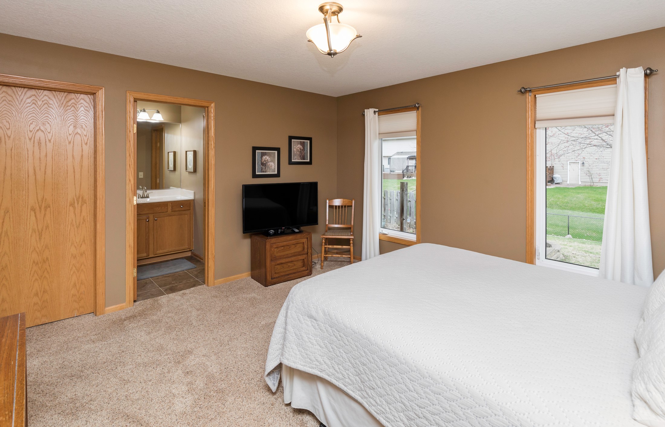 2005 Country Cove Lane, Altoona, Iowa image 20