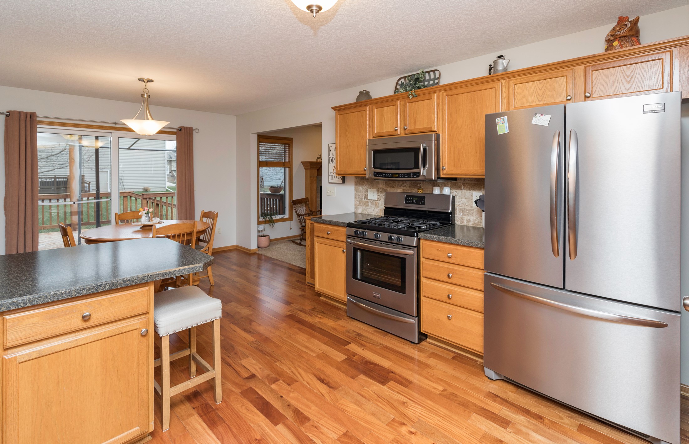 2005 Country Cove Lane, Altoona, Iowa image 13