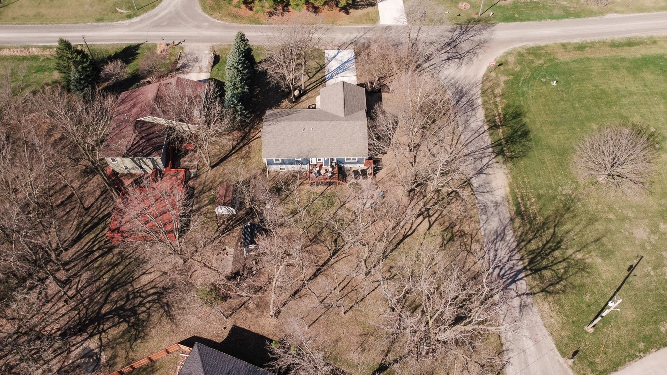 128 Holland Drive, Pella, Iowa image 32