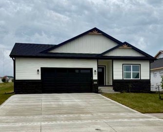1666 22nd Avenue SE Altoona IA 50009