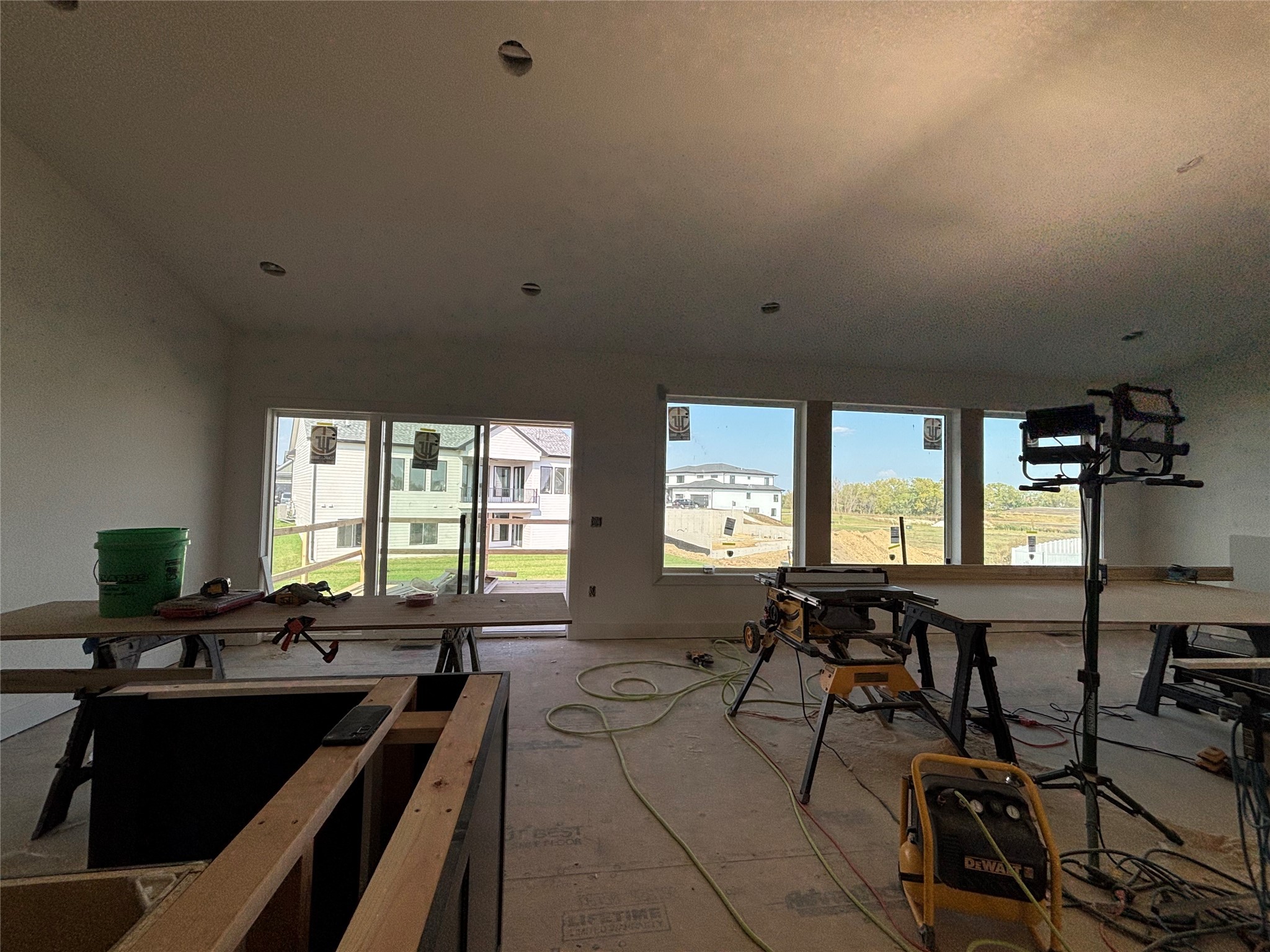 275 NW Copperleaf Court