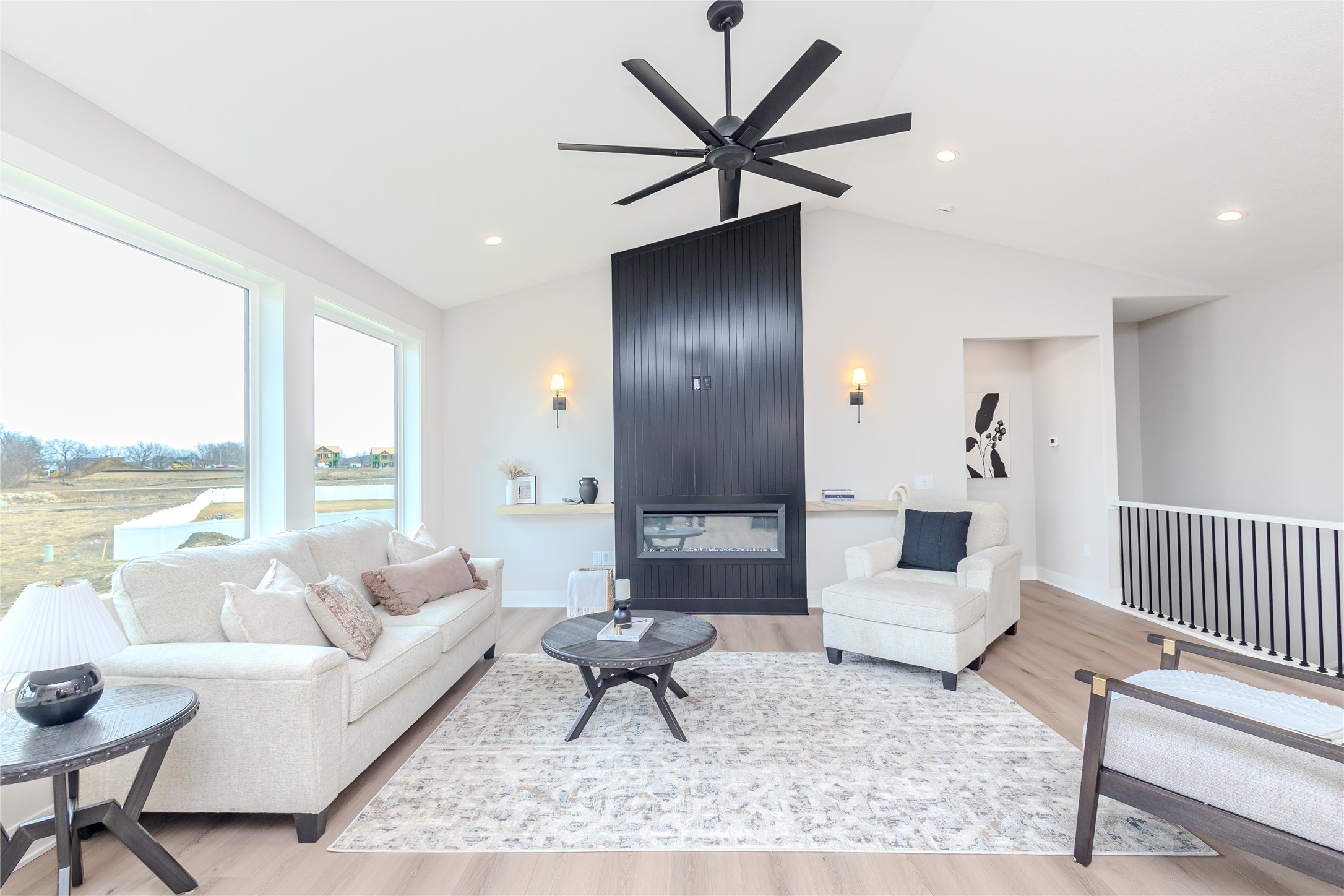 275 NW Copperleaf Court