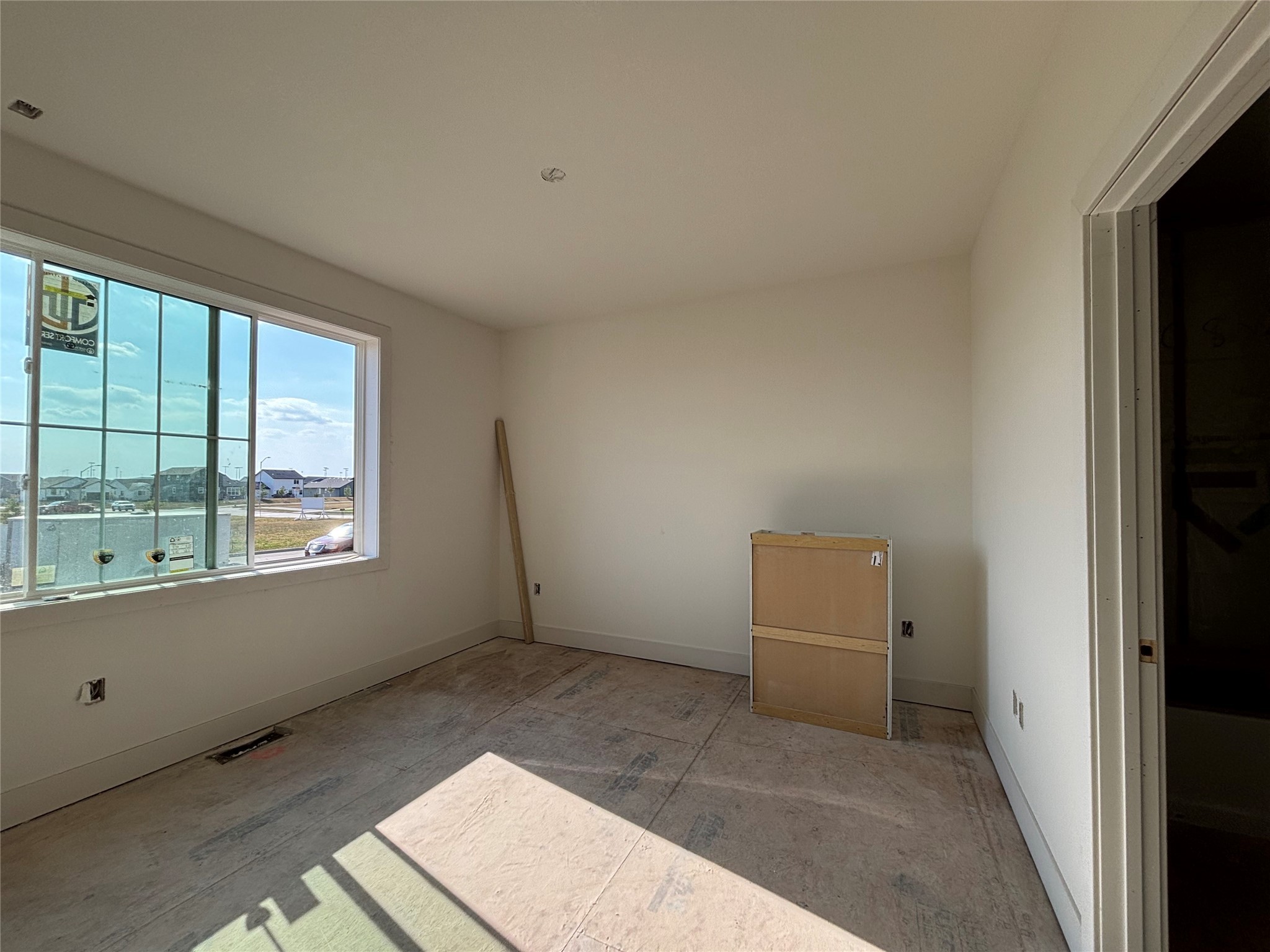 275 NW Copperleaf Court