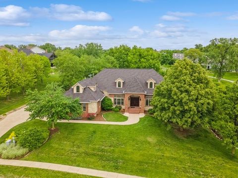 5703 Chestnut Lane West Des Moines IA 50266