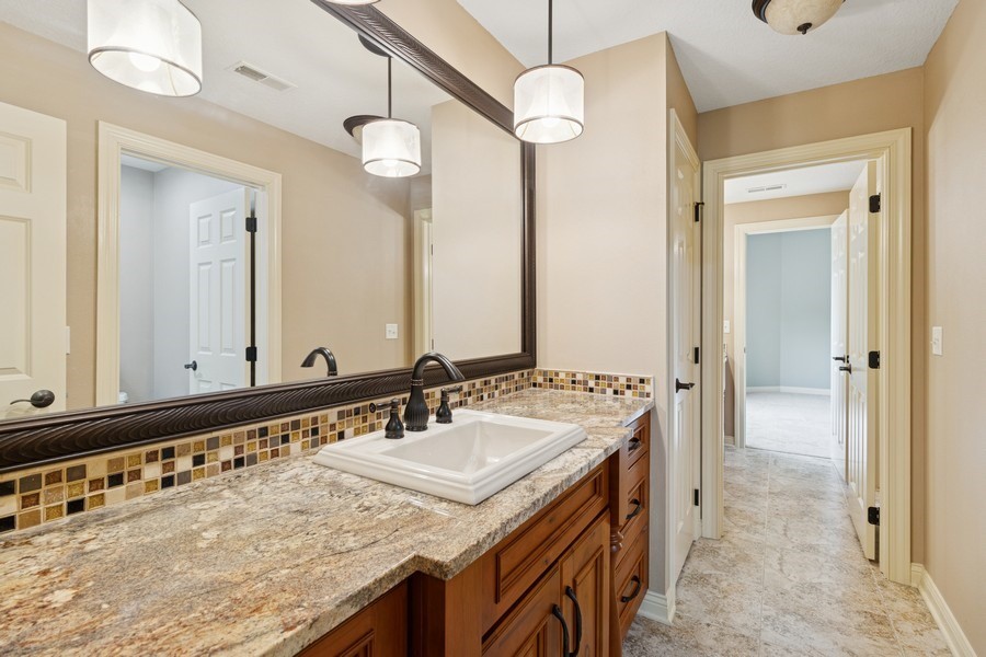 5703 Chestnut Lane, West Des Moines, Iowa image 26