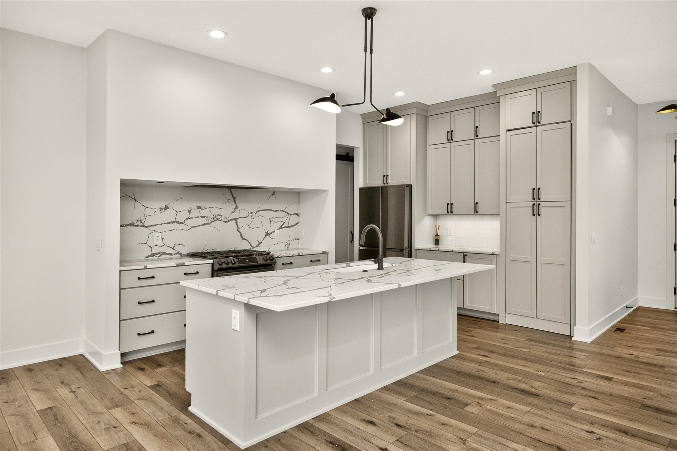 3905 SW 58th Street
