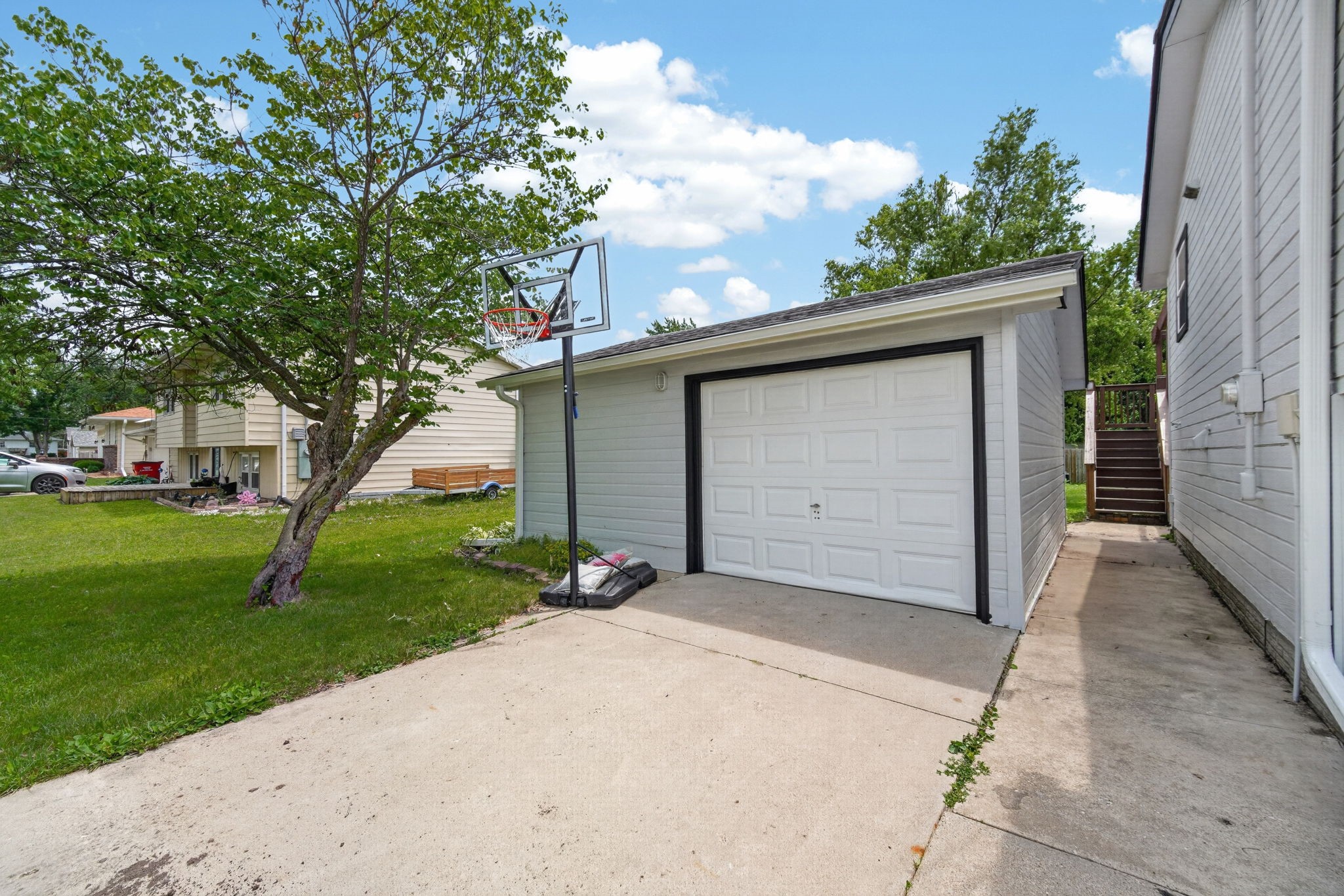 108 SW E Street
