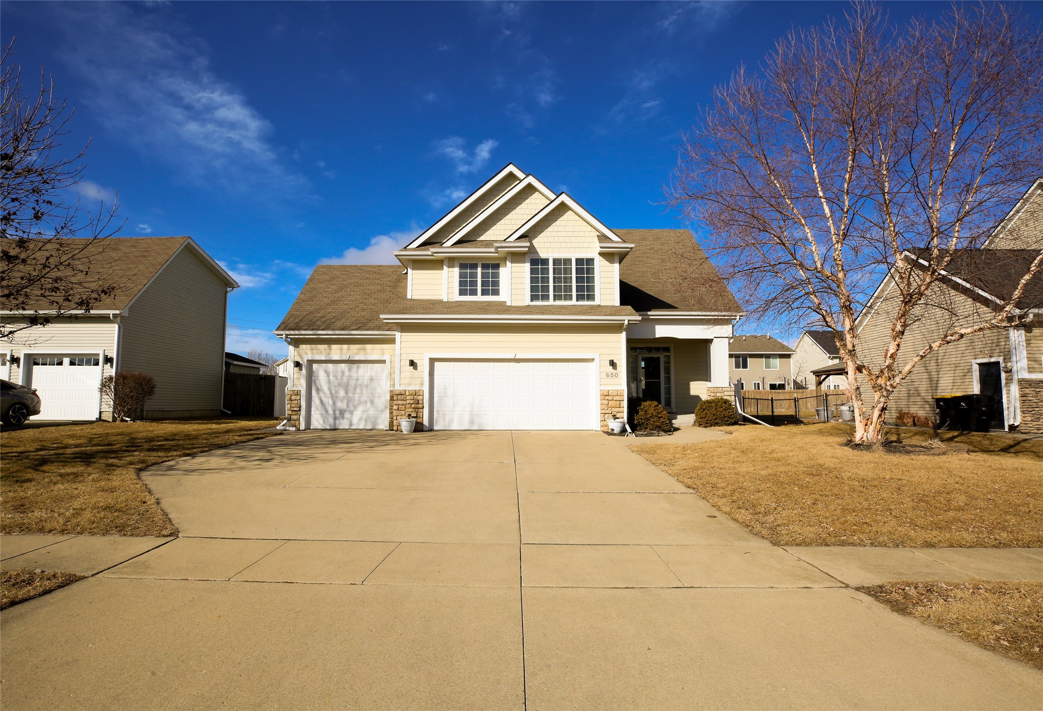 650 SE Whitetail Lane, Waukee, Iowa image 1