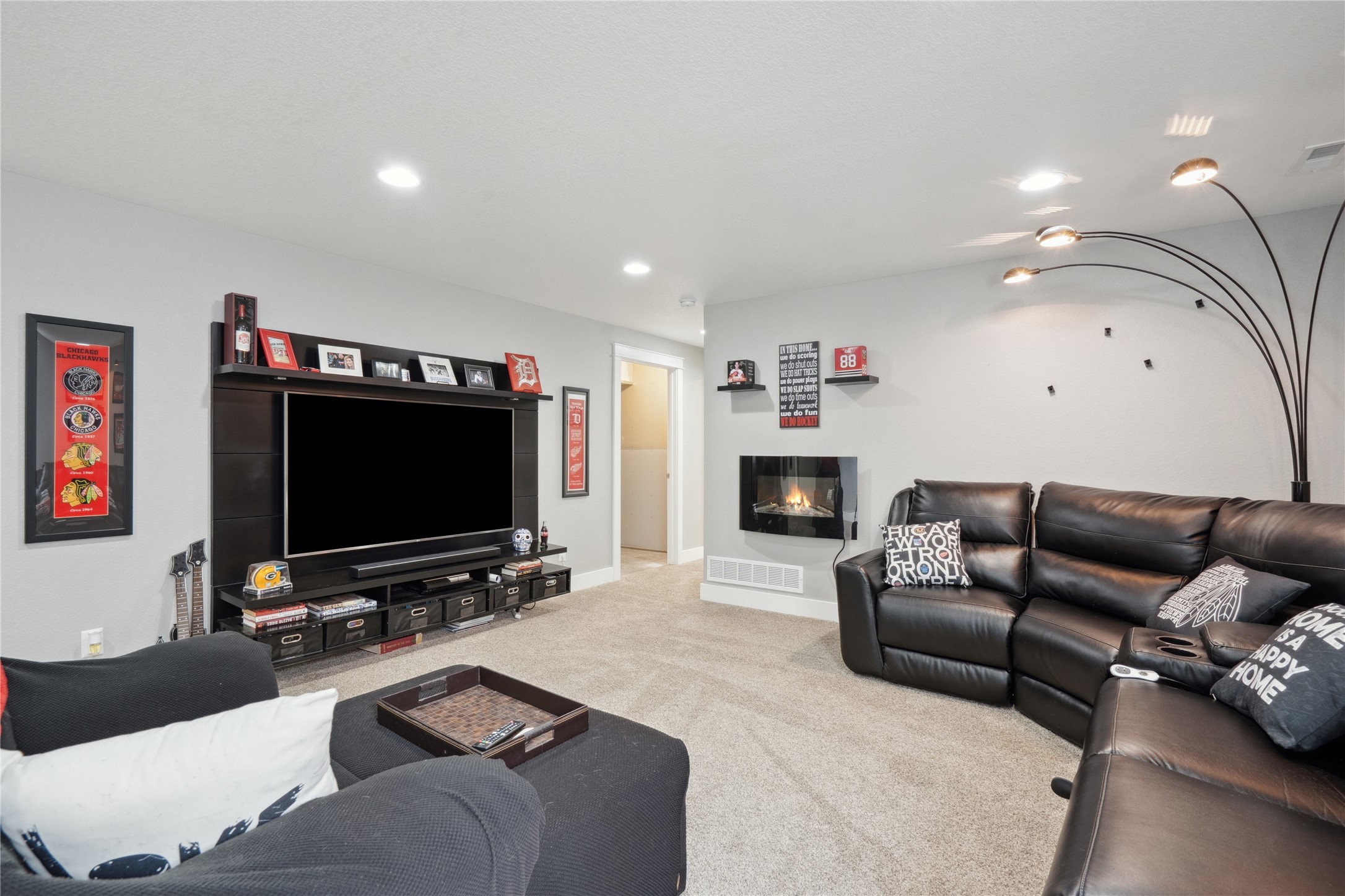 6398 NE 8th Court, Des Moines, Iowa image 24
