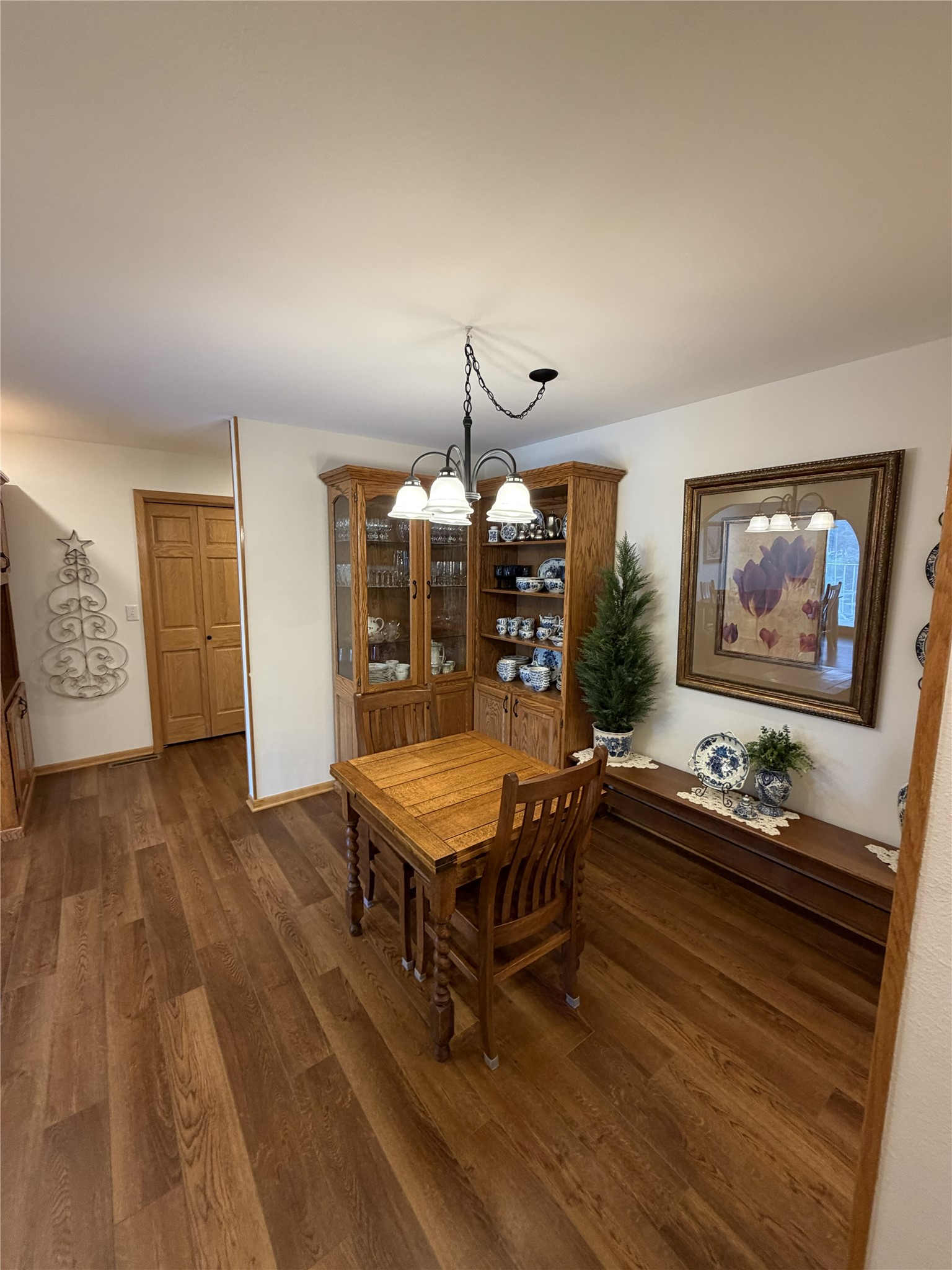 516 Lincoln Street 303