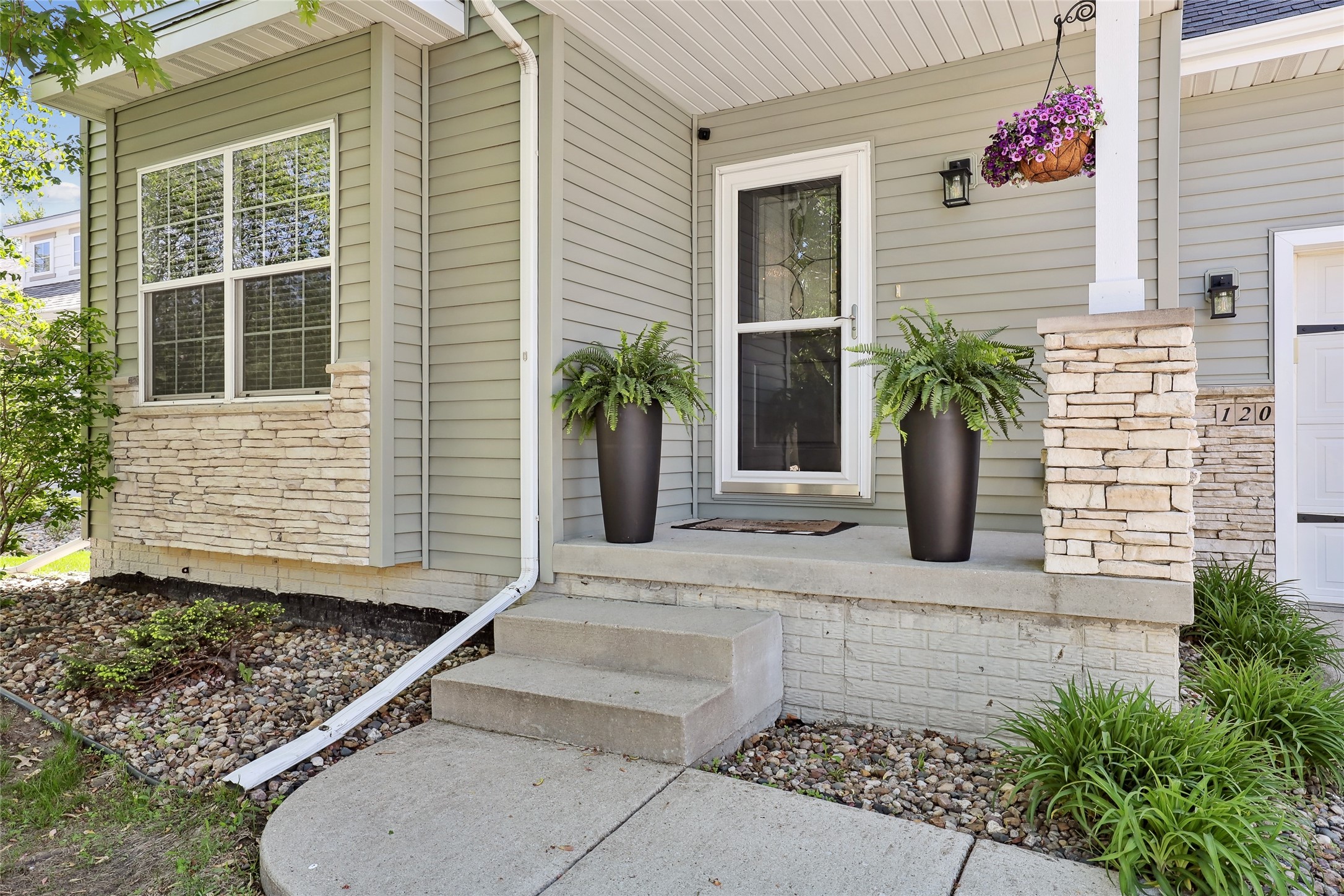 120 SE Booth Avenue, Waukee, Iowa image 3