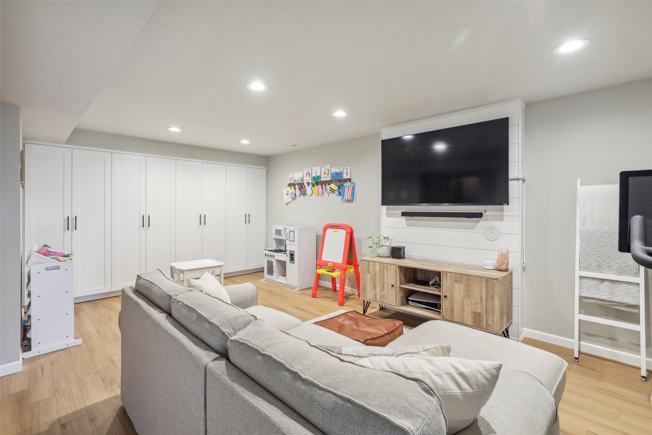 120 SE Booth Avenue, Waukee, Iowa image 23