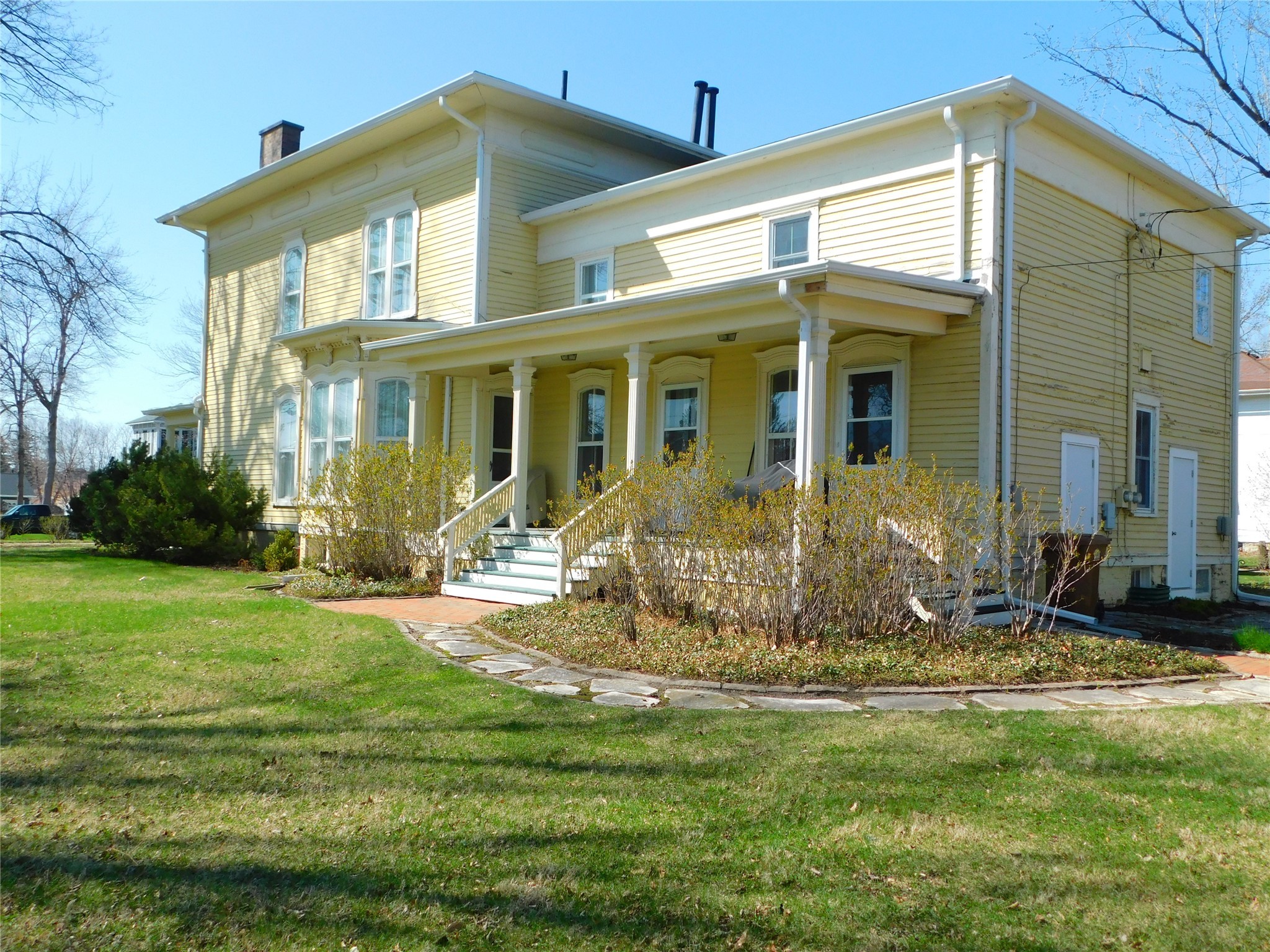 802 & 804 High Street, Grinnell, Iowa image 31