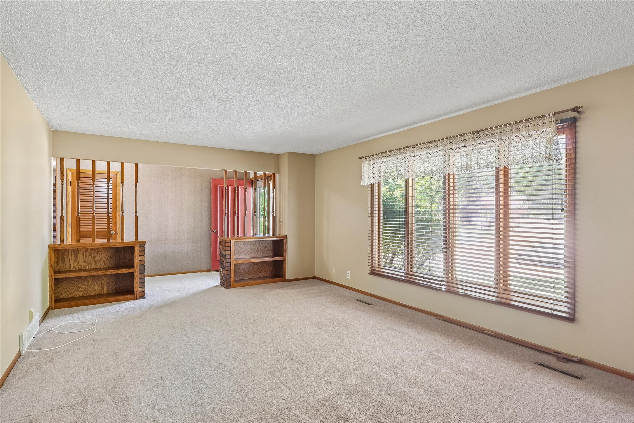 1546 W 4th Street