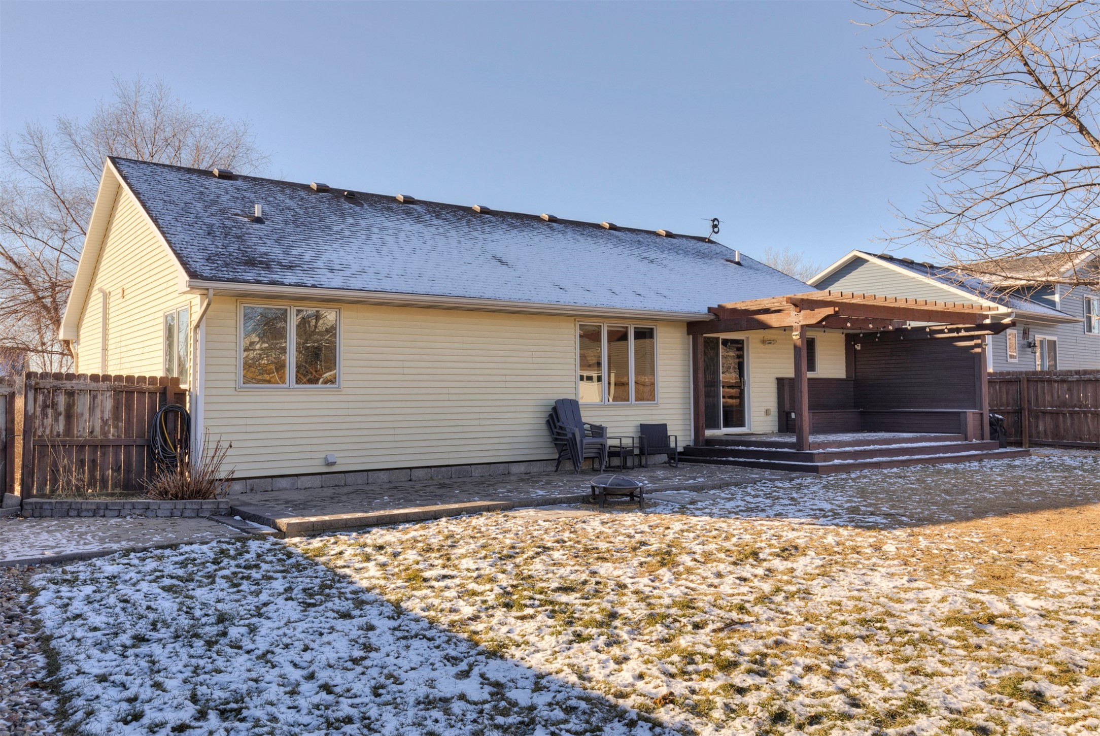 2405 Shady Lane Drive, Norwalk, Iowa image 4