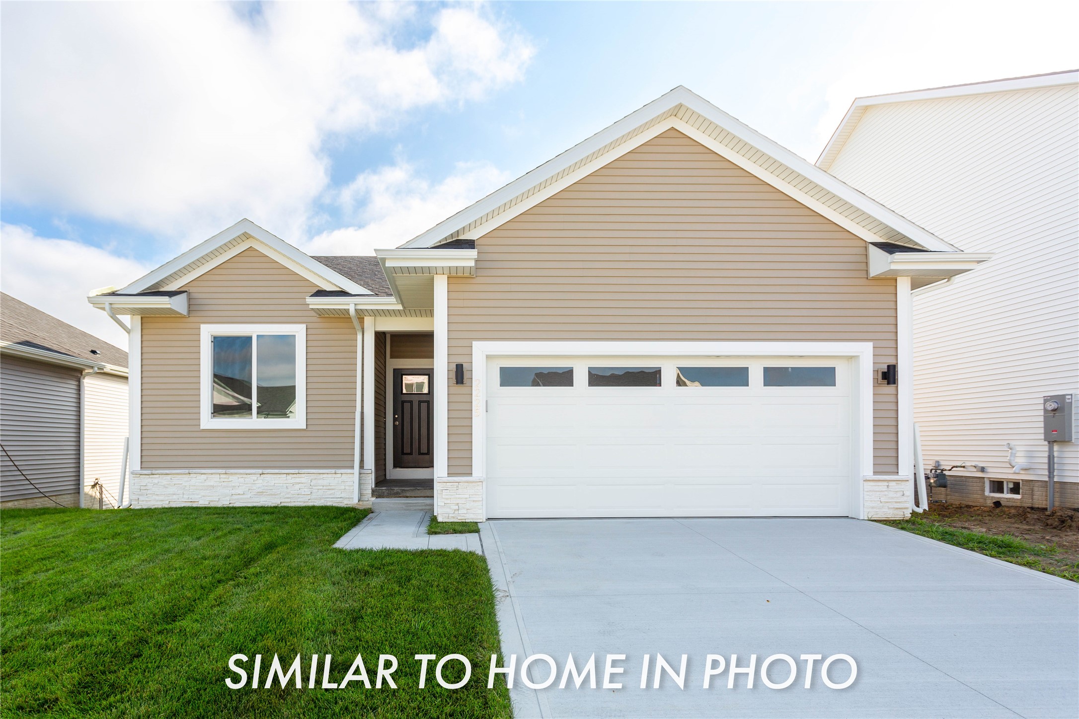 2945 Primrose Lane, Pella, Iowa image 2