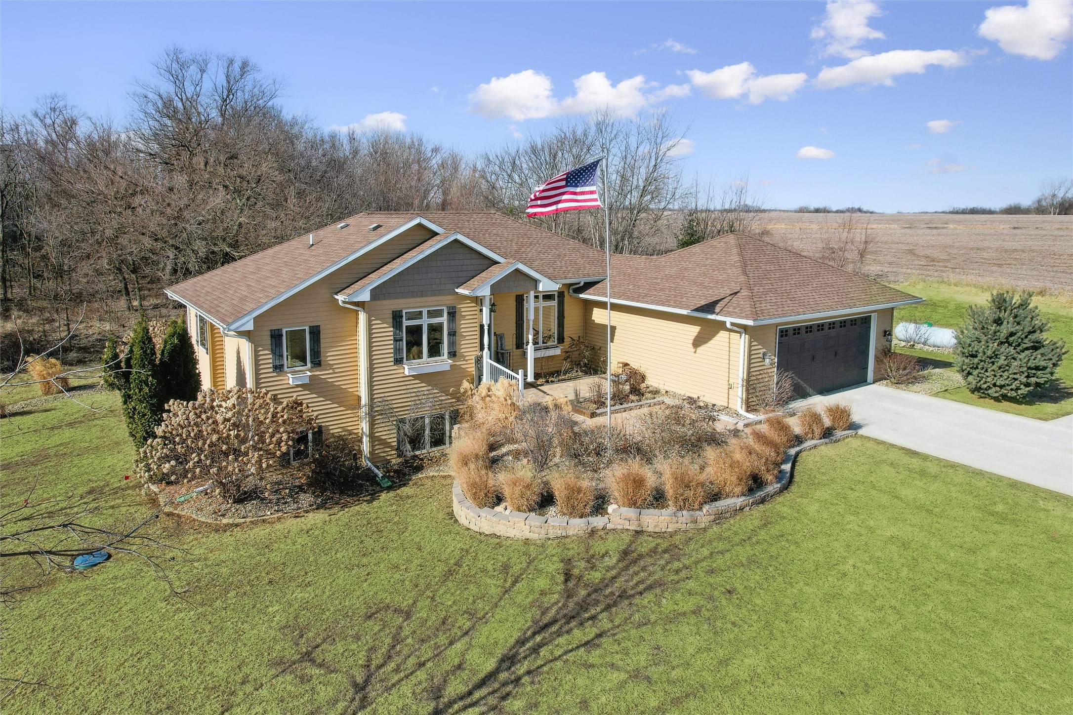 17477 Hamilton Street, Indianola, Iowa image 1