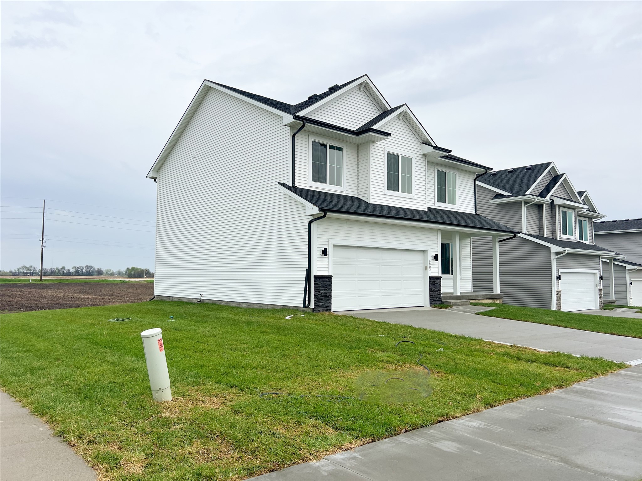 6802 SE 7th Avenue, Pleasant Hill, Iowa image 2