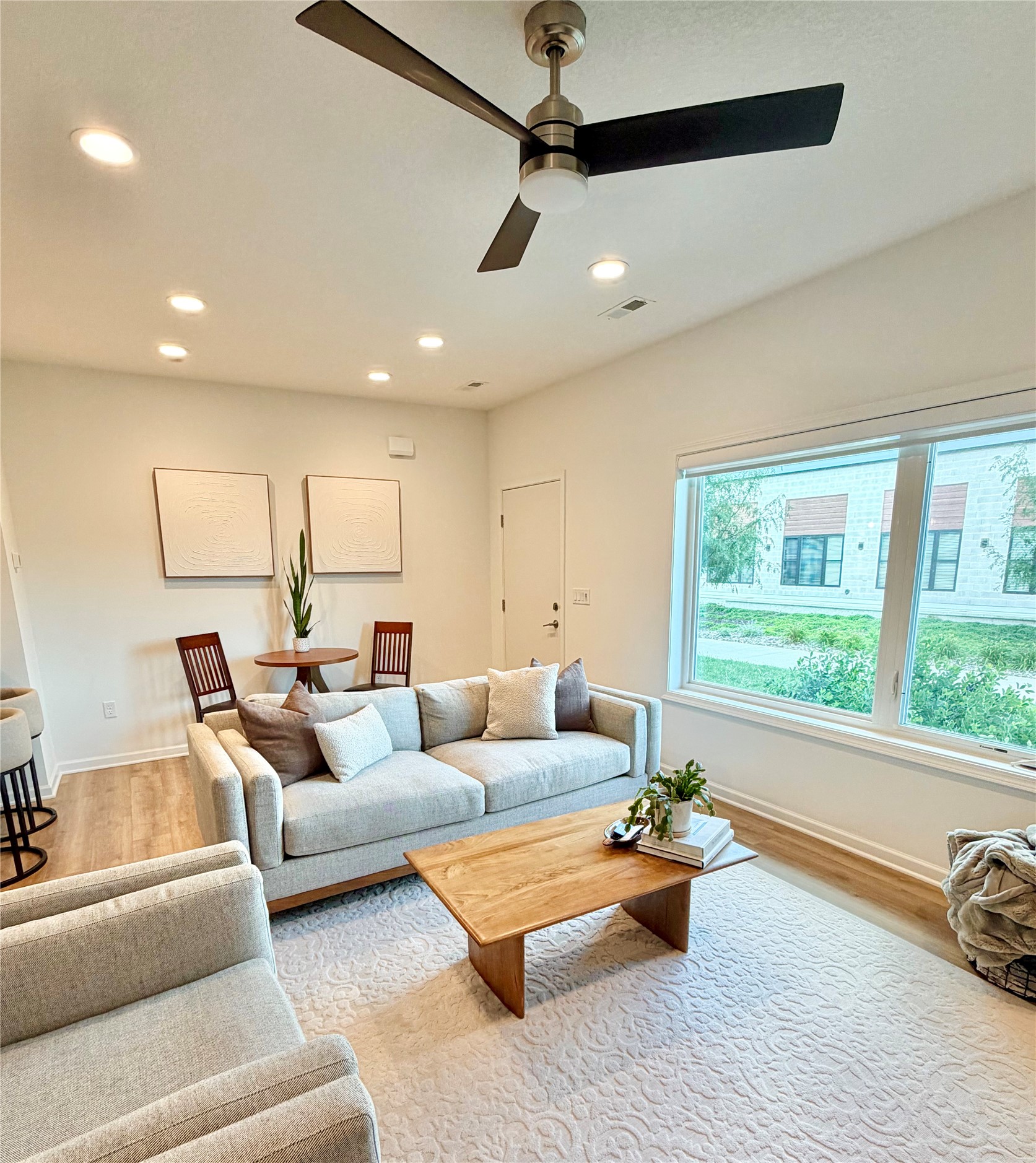 445 SW 12th Street