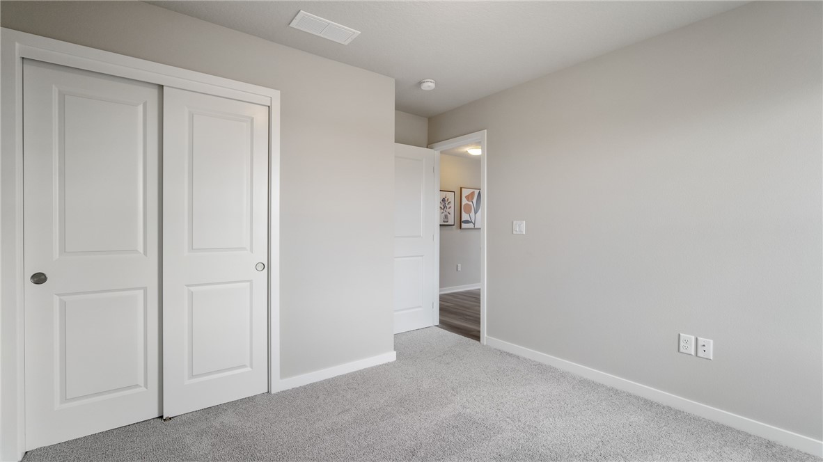 4375 E 44th Street, Des Moines, Iowa image 9
