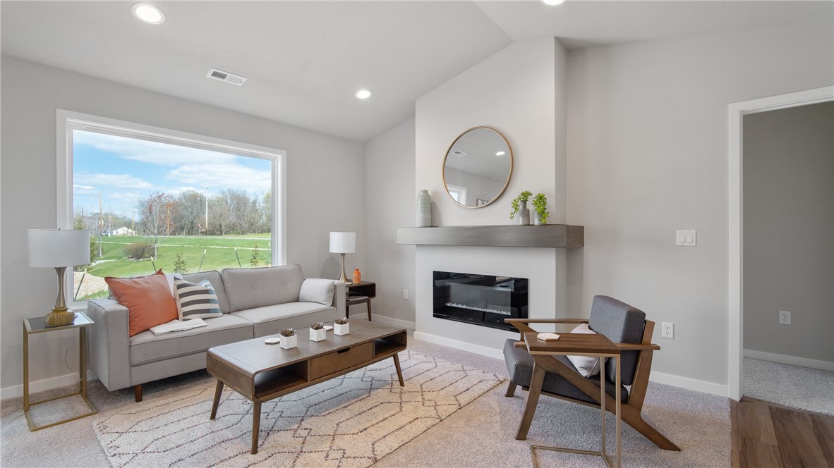 4375 E 44th Street, Des Moines, Iowa image 19