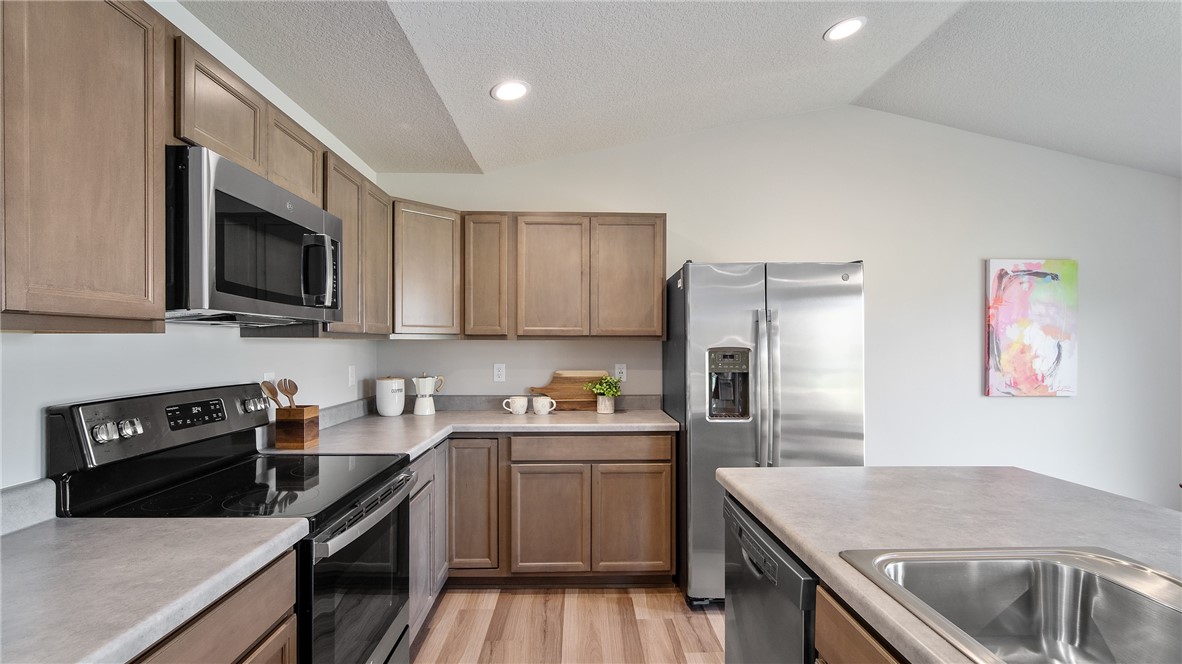 4375 E 44th Street, Des Moines, Iowa image 22