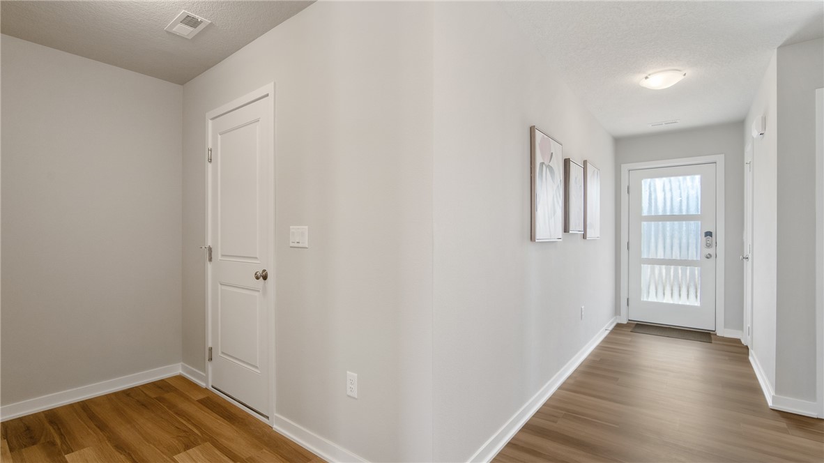 4375 E 44th Street, Des Moines, Iowa image 12