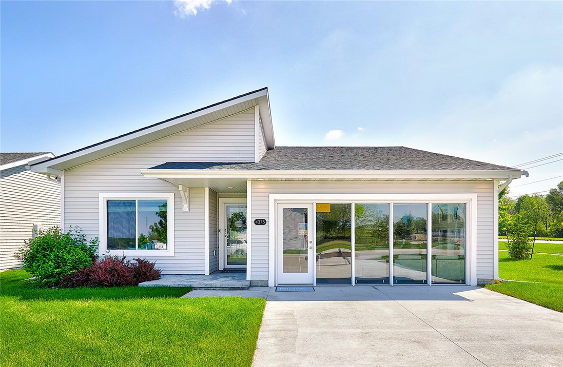 4375 E 44th Street, Des Moines, Iowa image 1