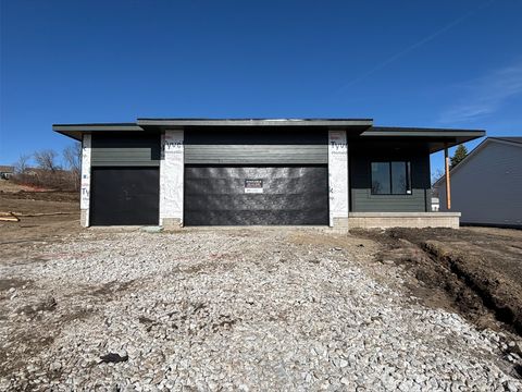 Homes For Sale - 601 Walker Street<br/> Polk City, IA 50226