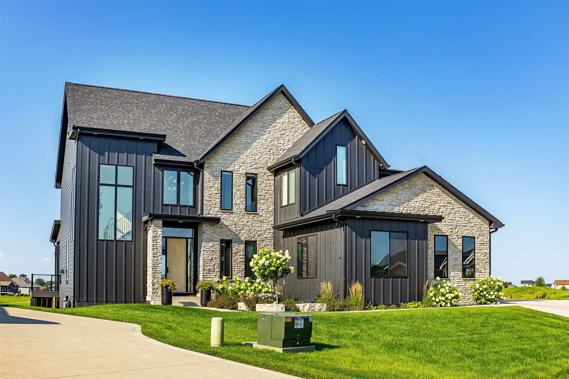 1217 NE 53rd Court