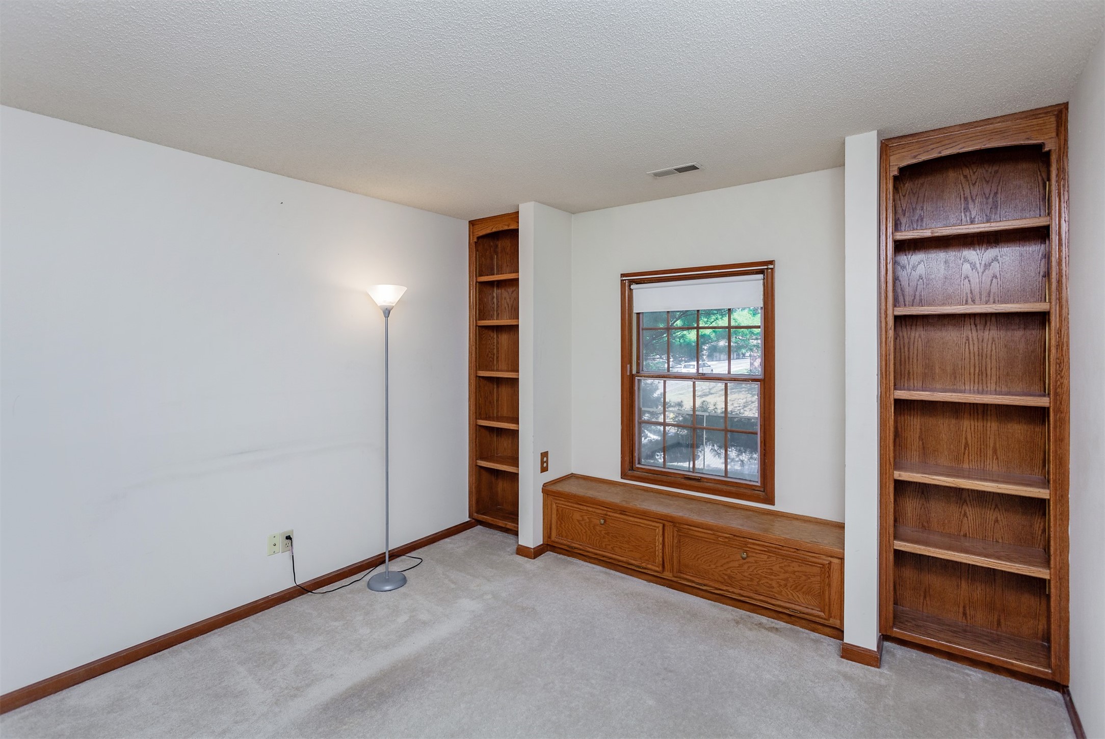 4910 Pleasant Street #12, West Des Moines, Iowa image 17