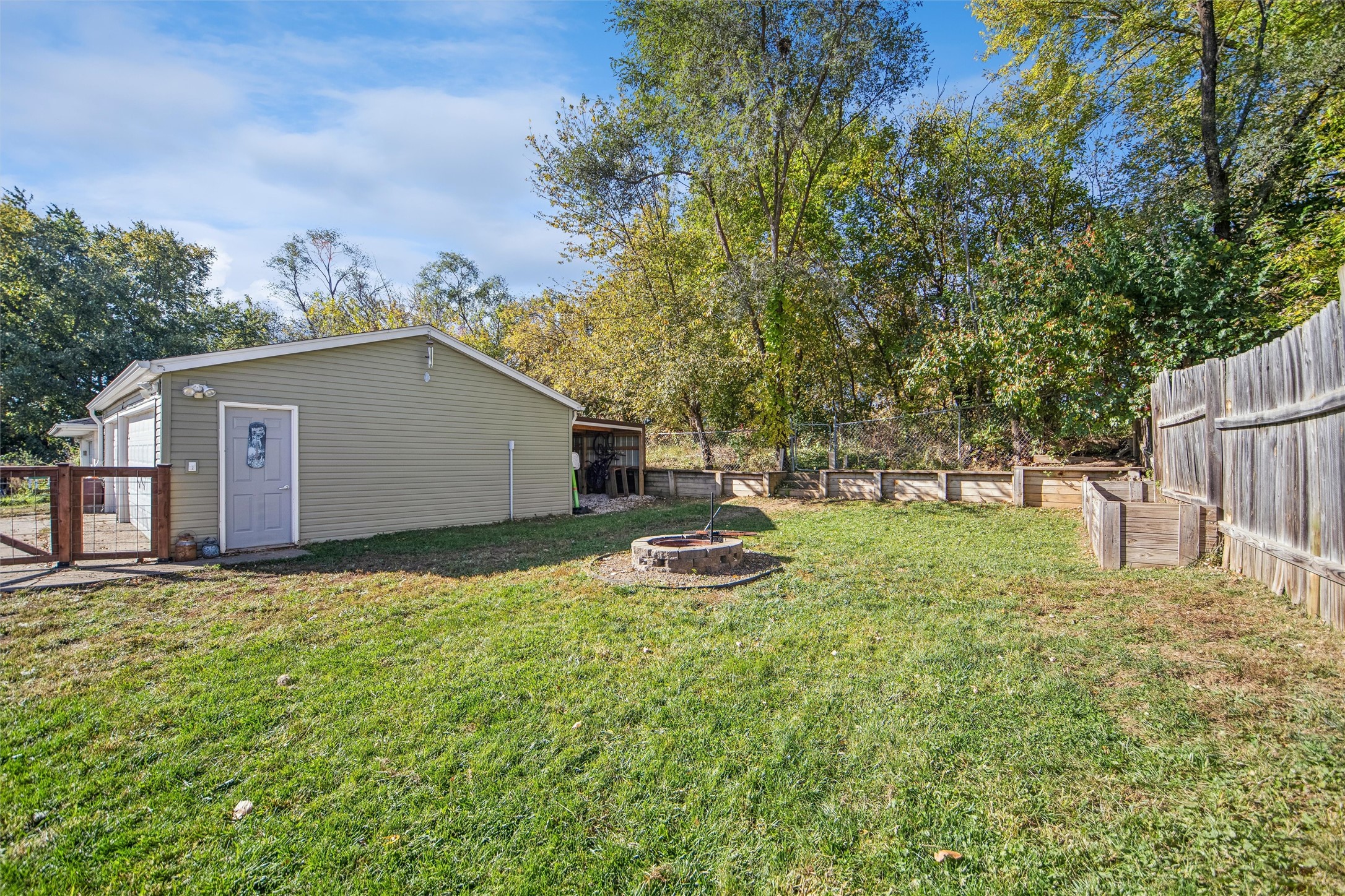 Martensdale, Iowa 50160, United States, 4 Bedrooms Bedrooms, ,2 BathroomsBathrooms,Residential,Active,232763