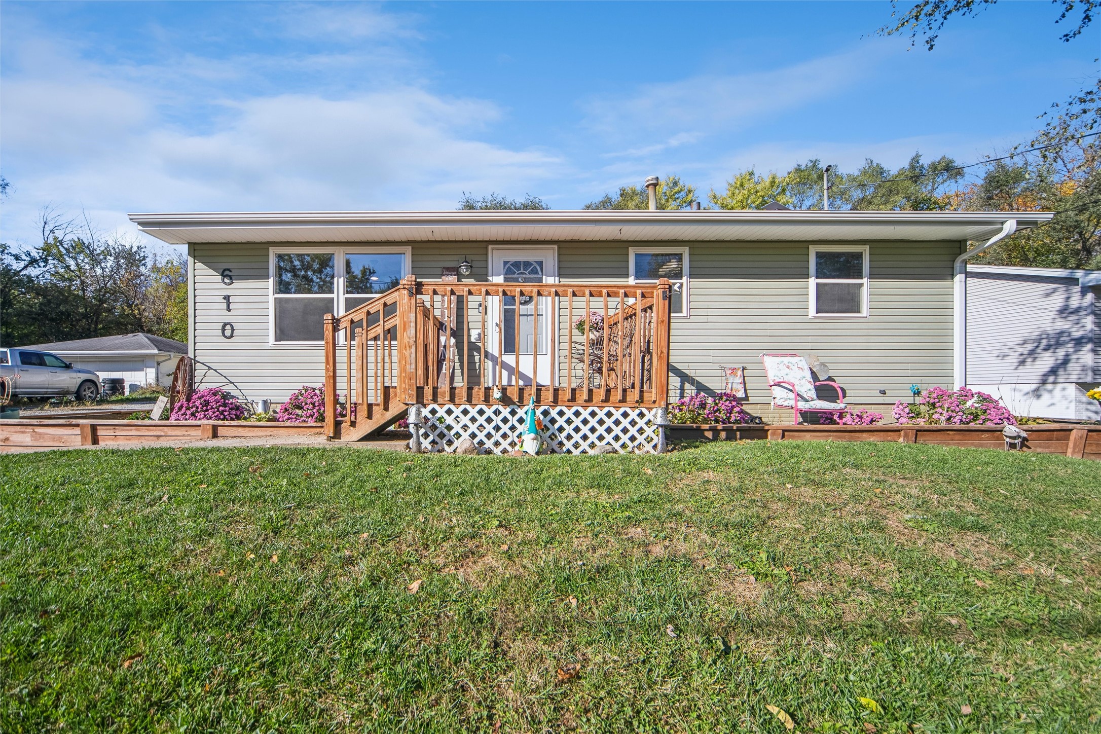 Martensdale, Iowa 50160, United States, 4 Bedrooms Bedrooms, ,2 BathroomsBathrooms,Residential,Active,232763