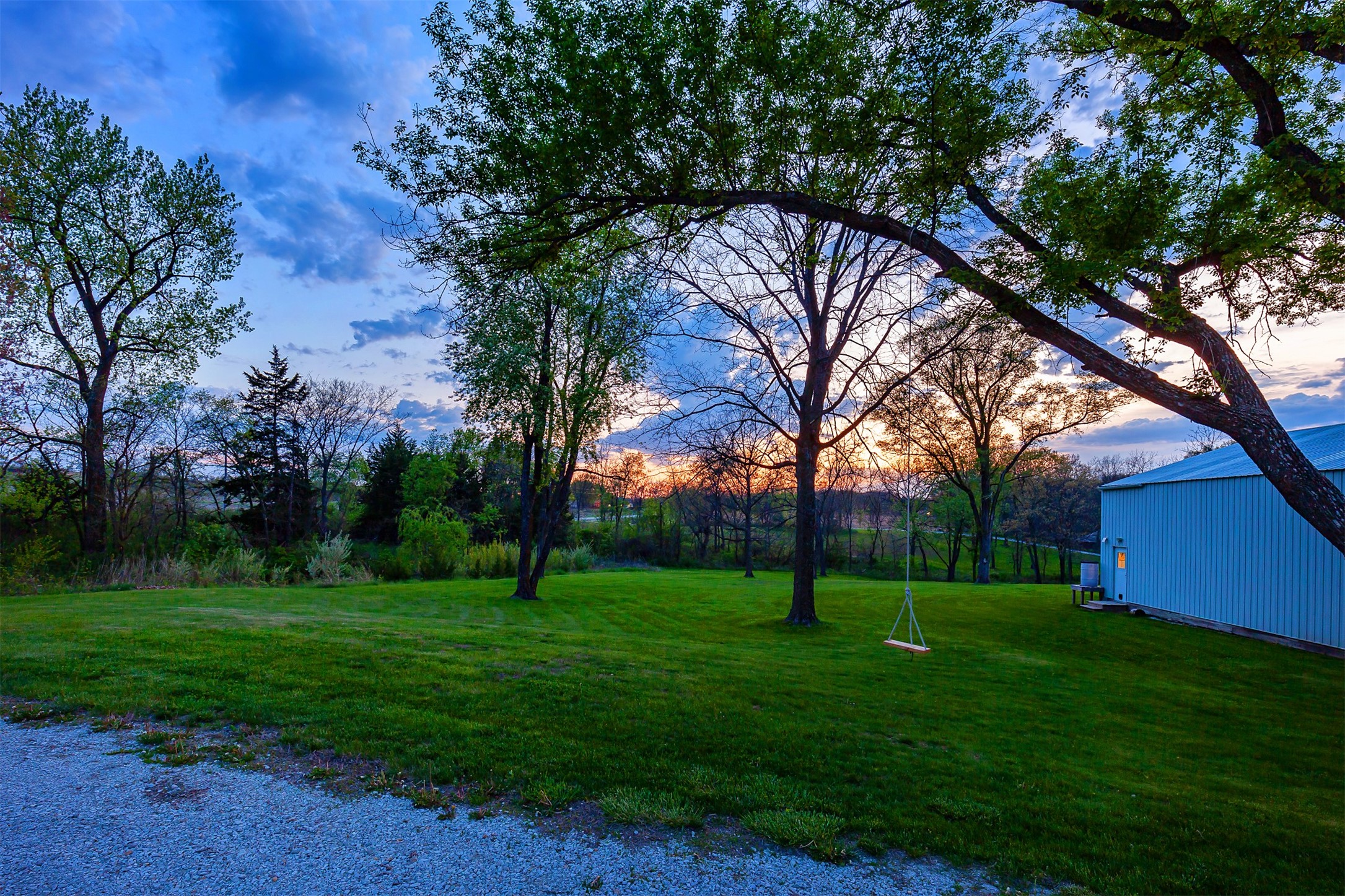 2364 Bittersweet Avenue, Winterset, Iowa image 32