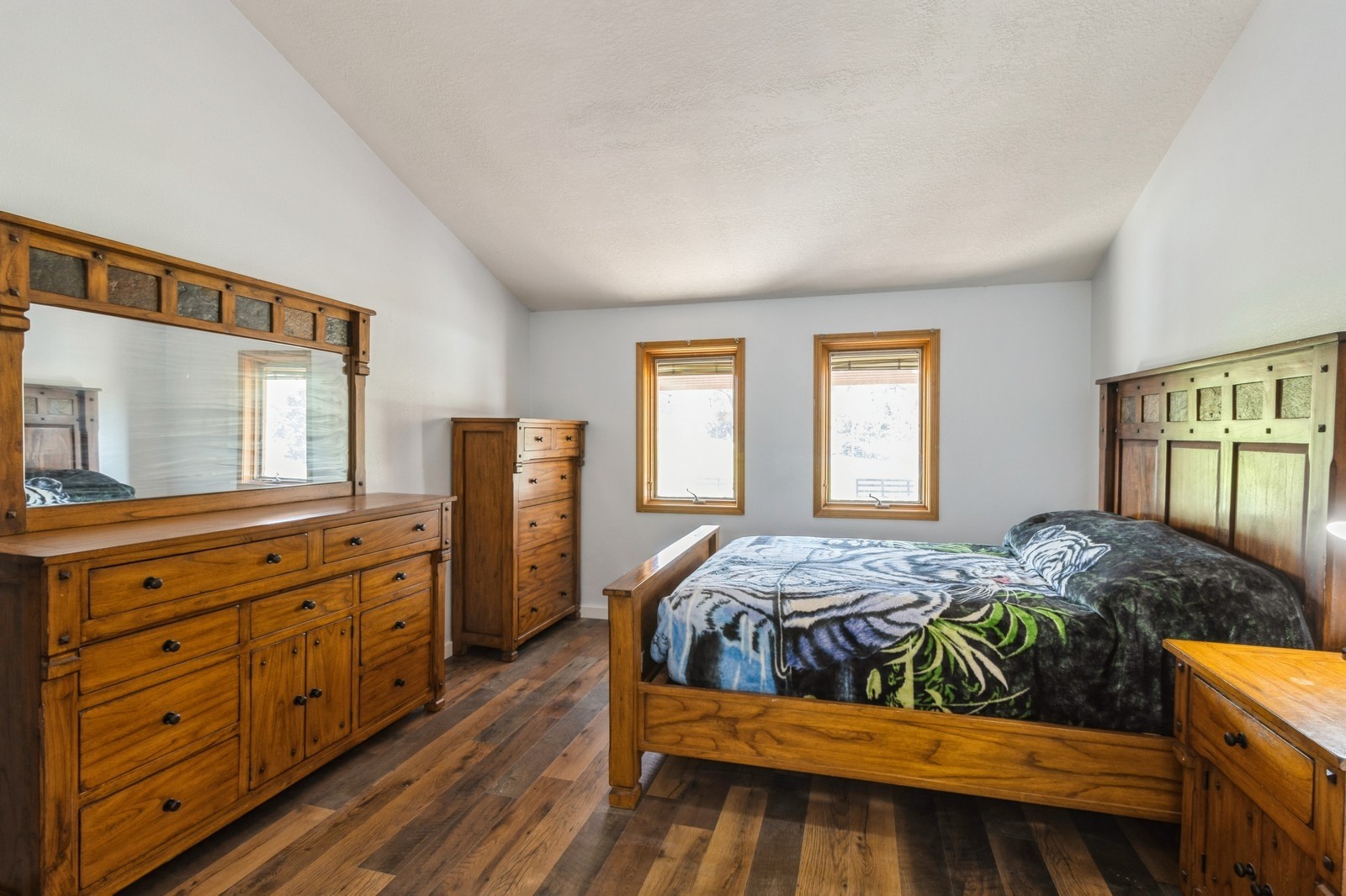 1739 108th Place, Knoxville, Iowa image 27