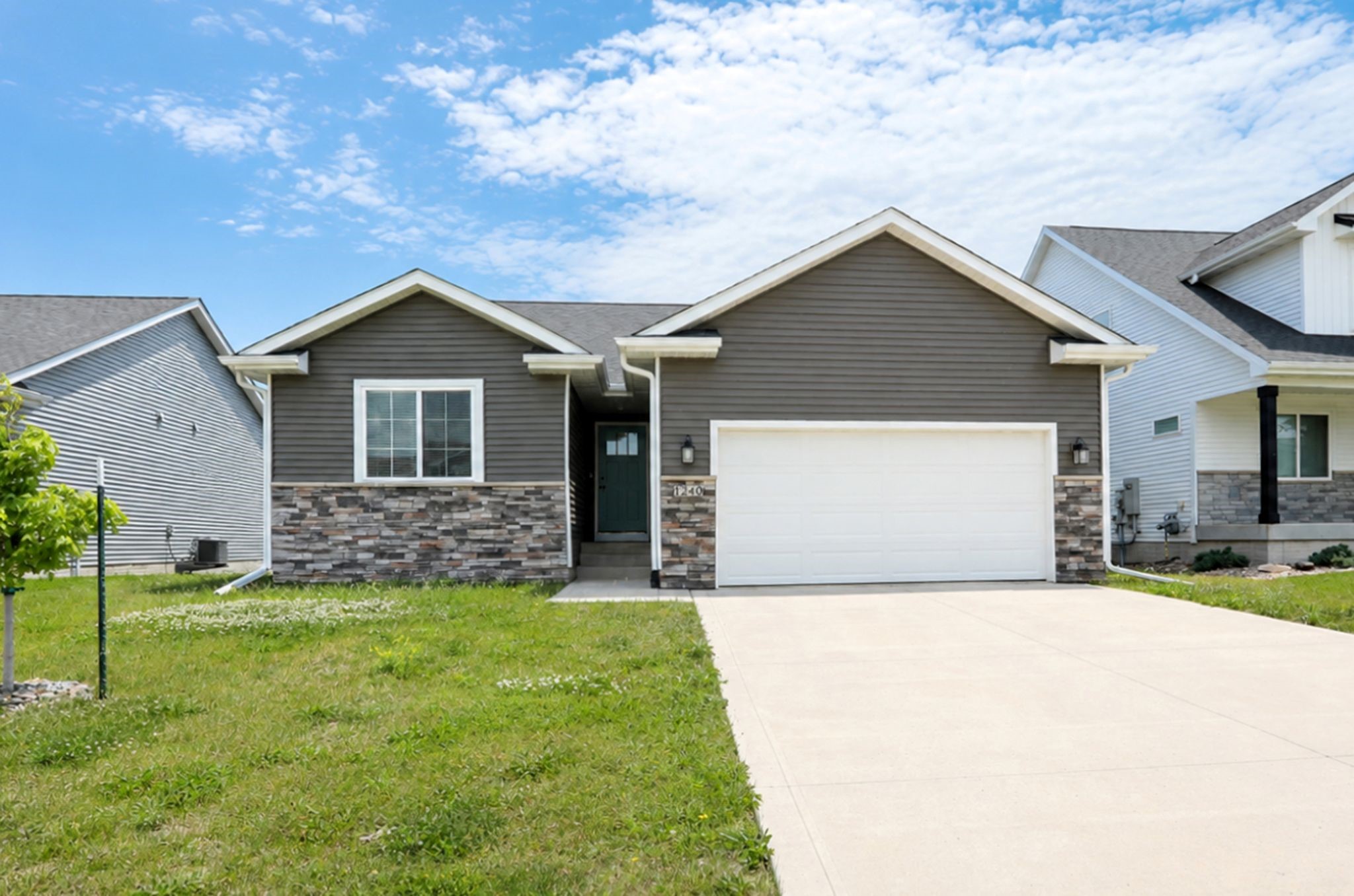 1240 NW Mill Springs Drive