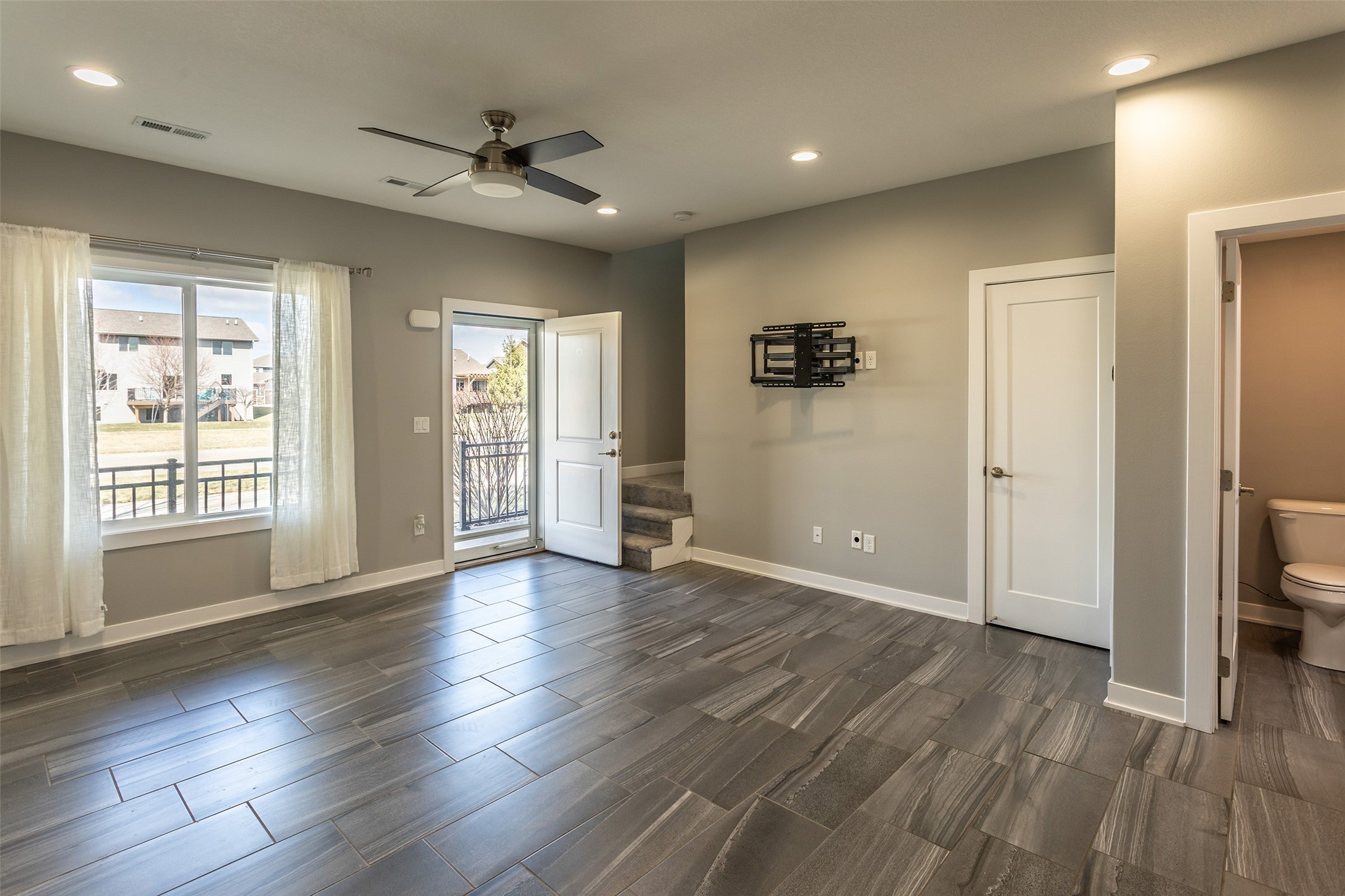 610 SE Westown Parkway