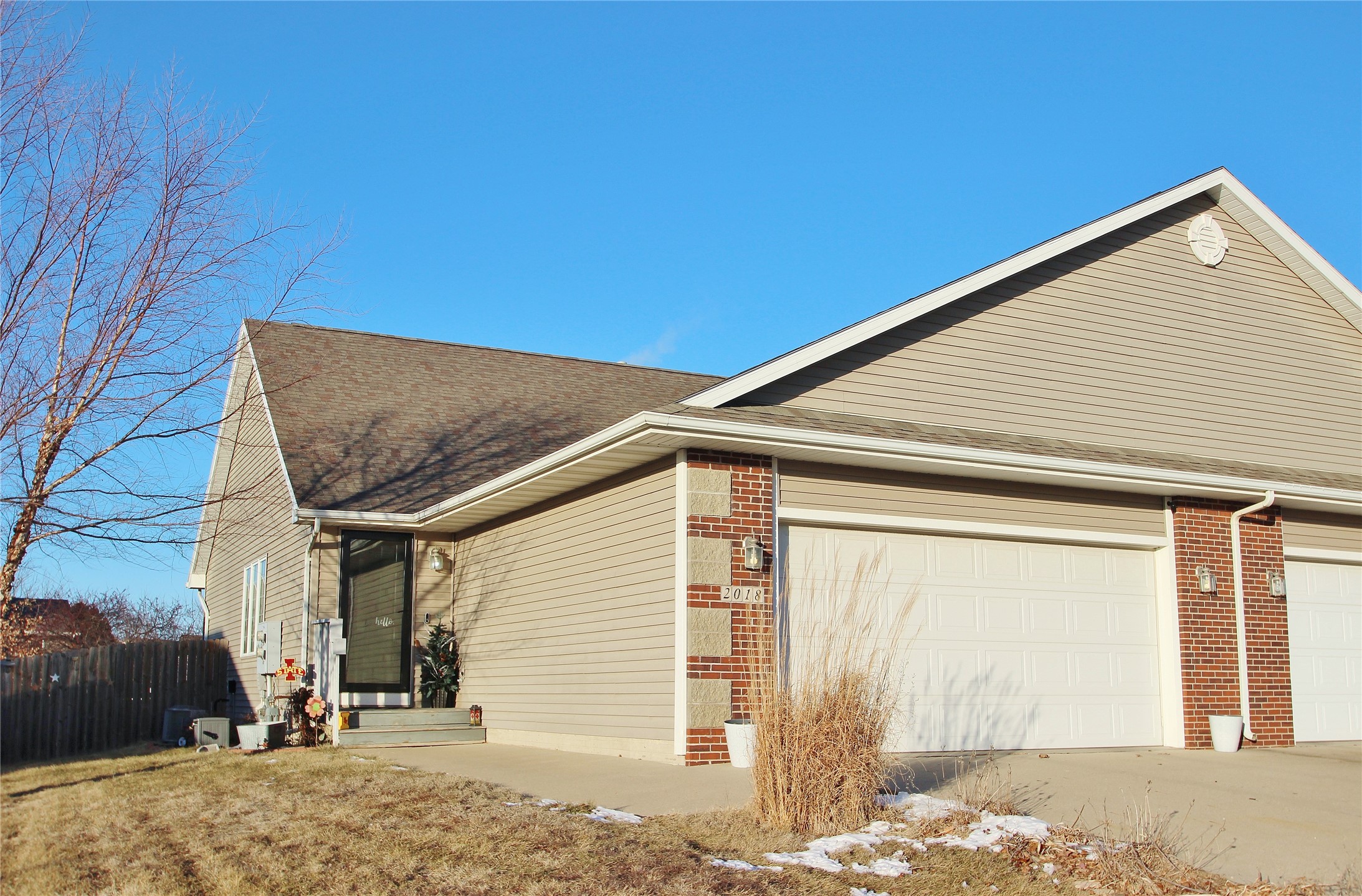 2018 Vista View Drive, Granger, Iowa image 1