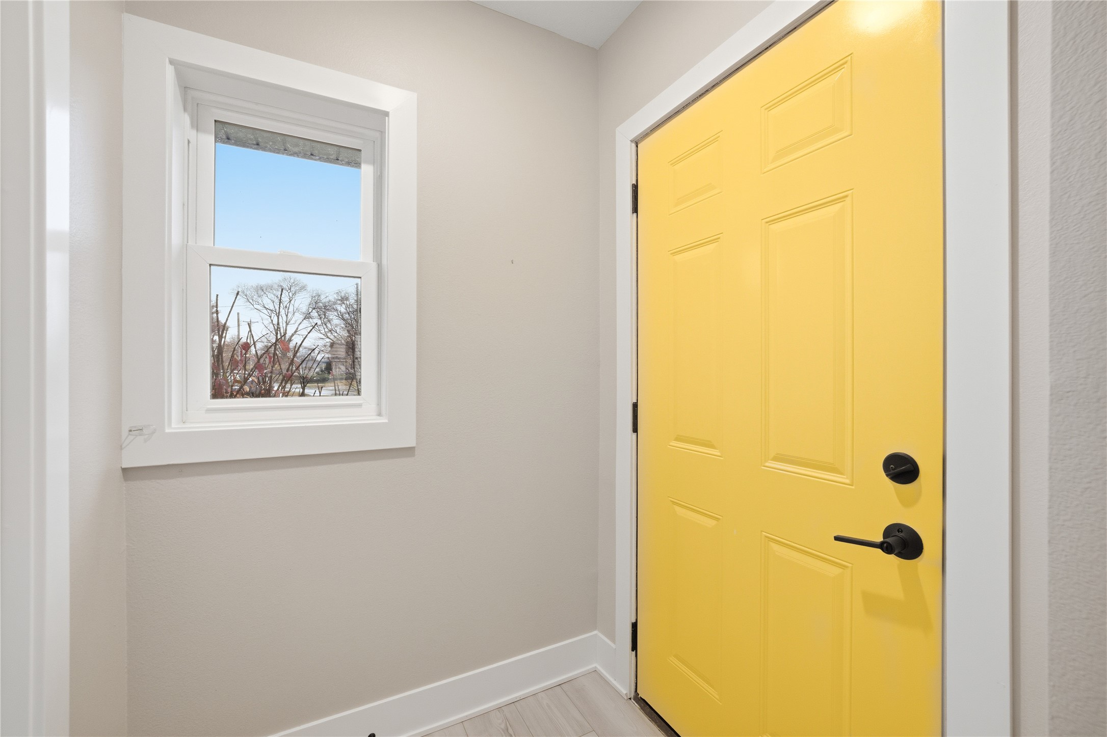 2757 Easton Boulevard