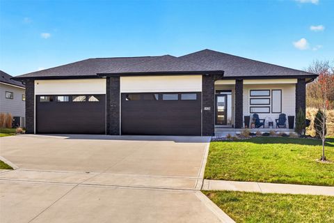 1928 Redbud Street Norwalk IA 50211