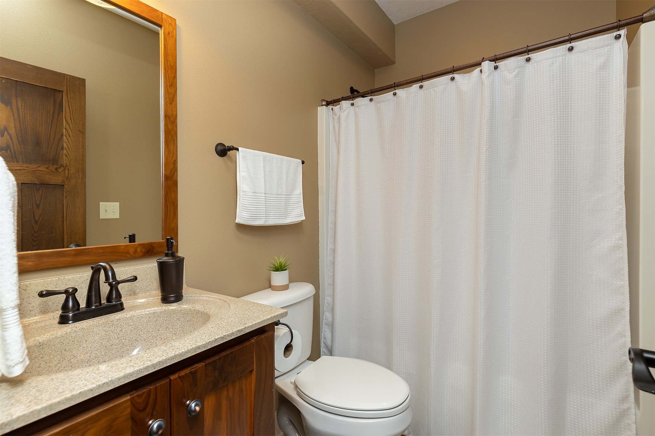 8121 Oak Ridge Drive, Dexter, Iowa image 34