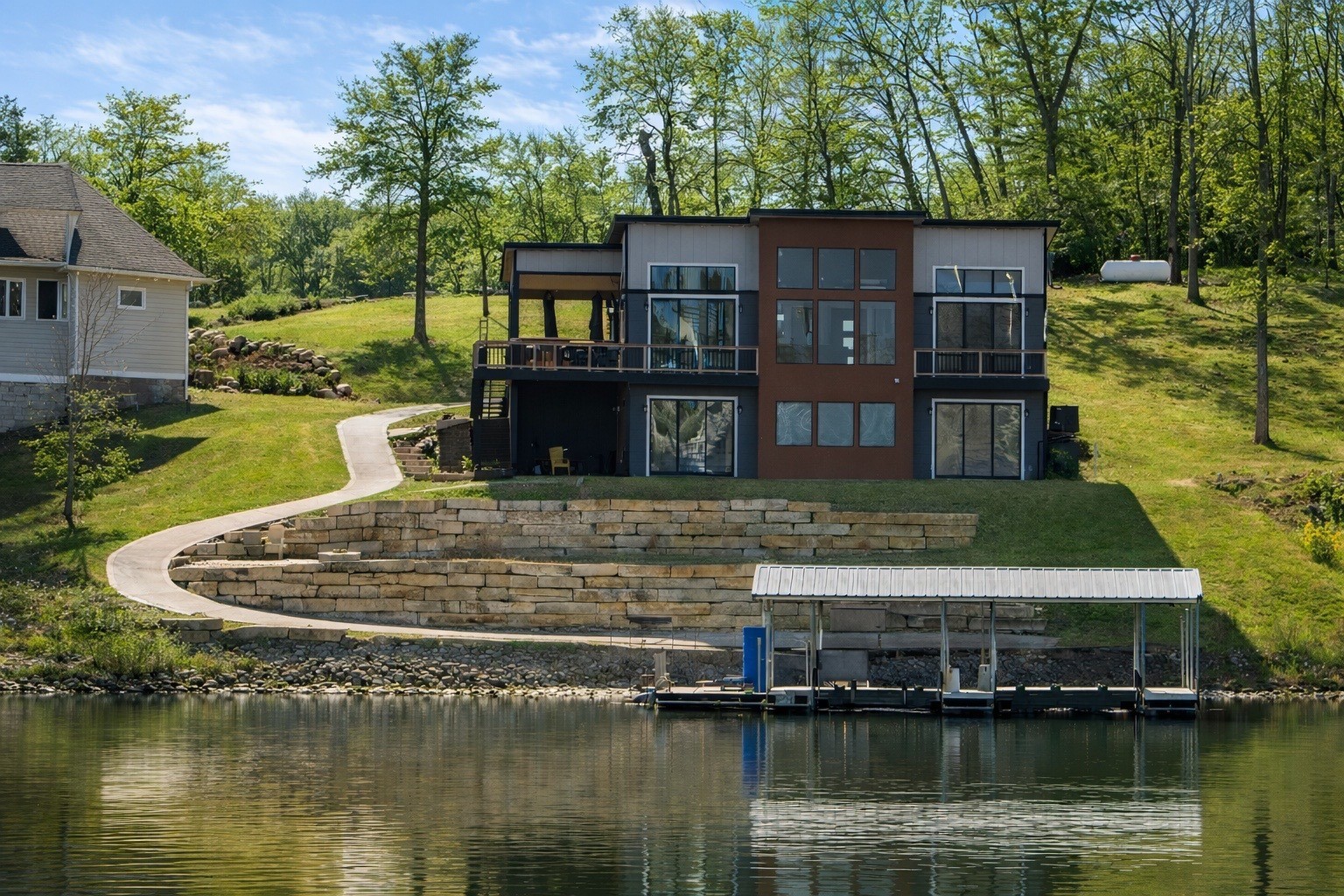 Ellston, Iowa, 50074, United States, 3 Bedrooms Bedrooms, ,3 BathroomsBathrooms,Residential,Active,2017083