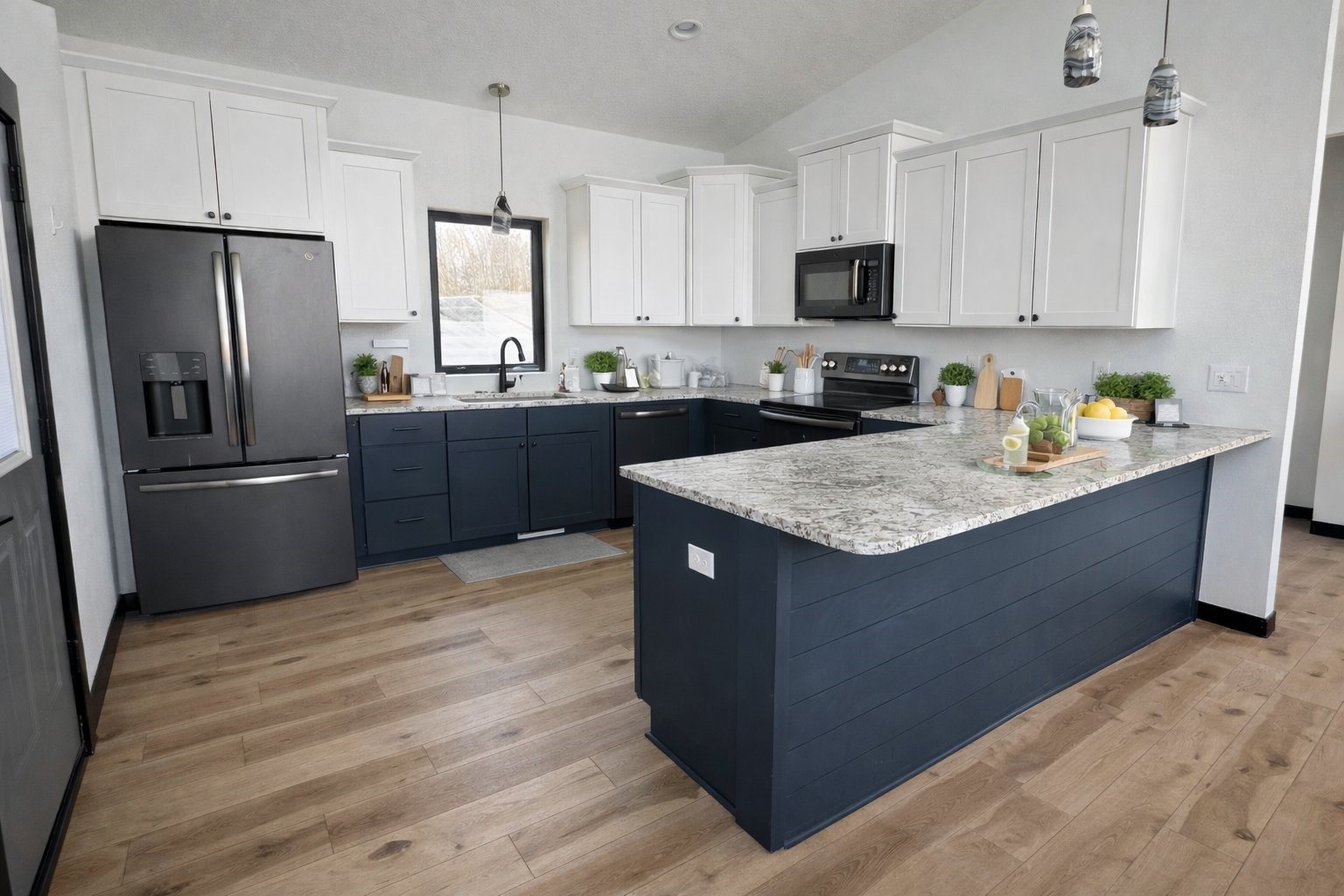 Ellston, Iowa, 50074, United States, 3 Bedrooms Bedrooms, ,3 BathroomsBathrooms,Residential,Active,2017083
