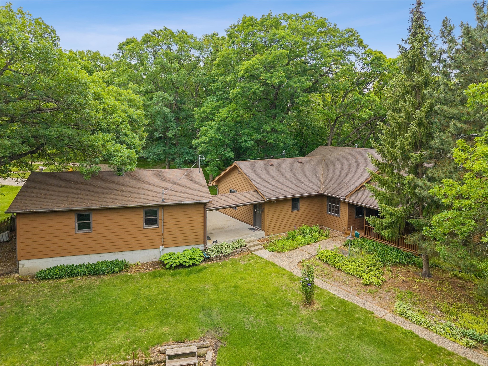 000 English Creed Road, Knoxville, Iowa image 30