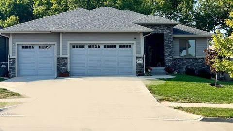 4715 Wisconsin Avenue Des Moines IA 50317